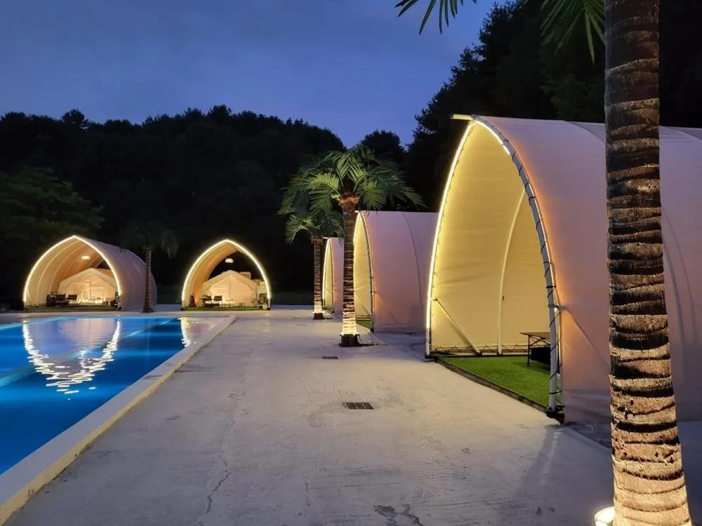 Gapyeong Ruchaerun Glamping