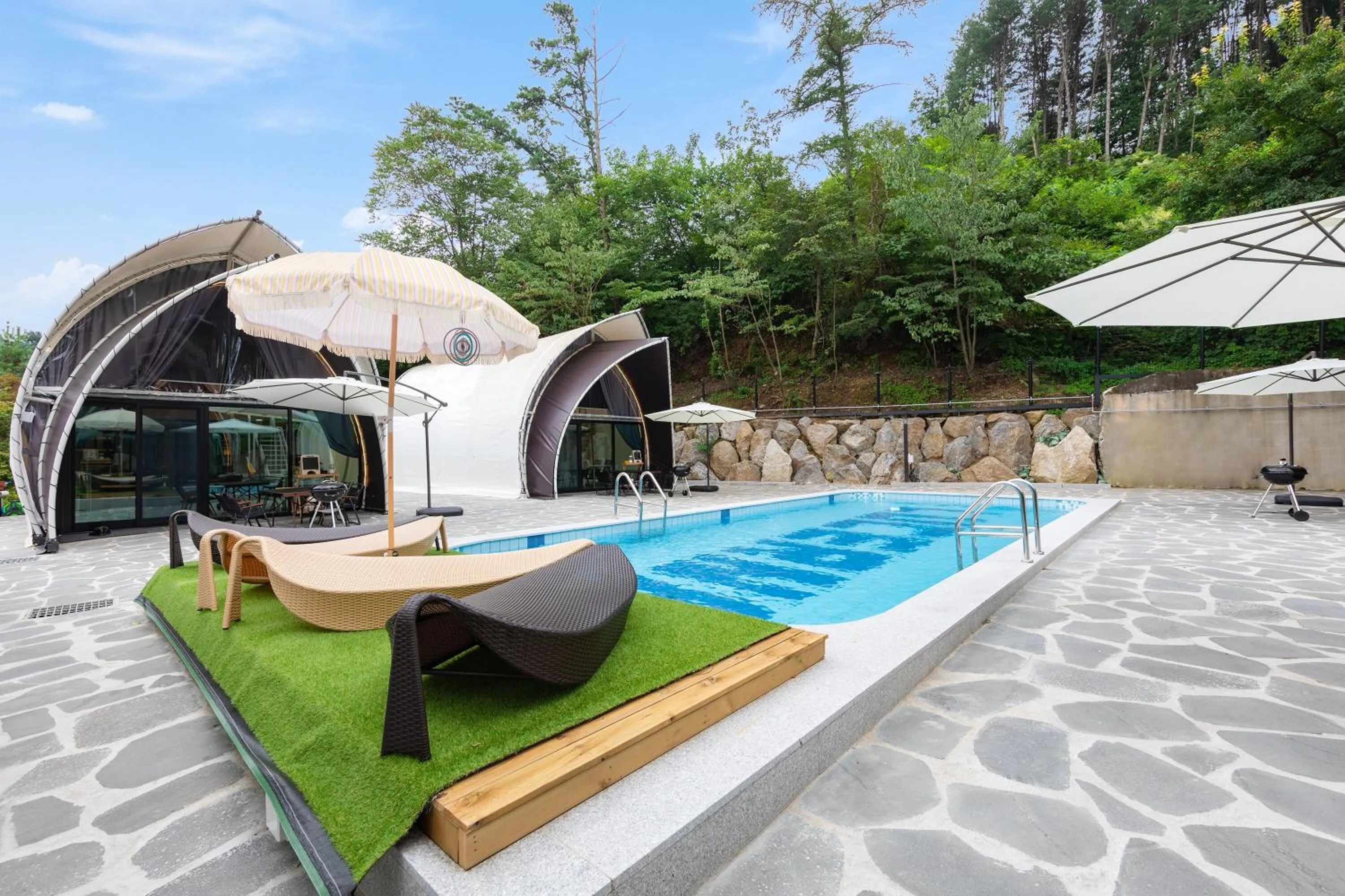 Gapyeong Ruchaerun Glamping