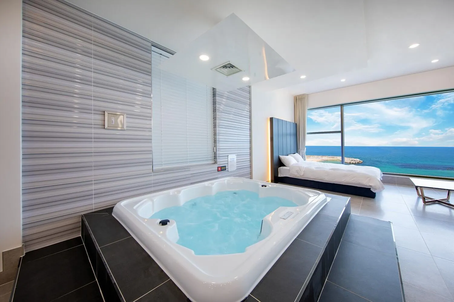 Bed in Sokcho 828 Spa Pension