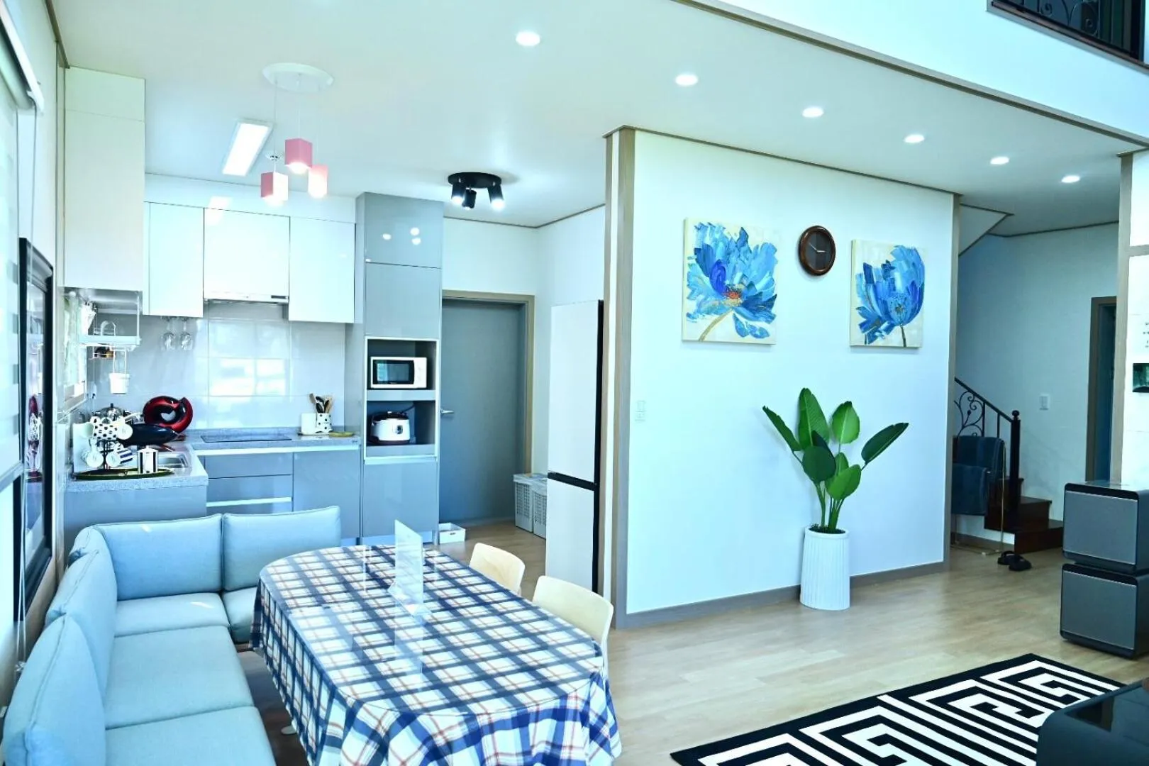 Goseung Luceluna Pension