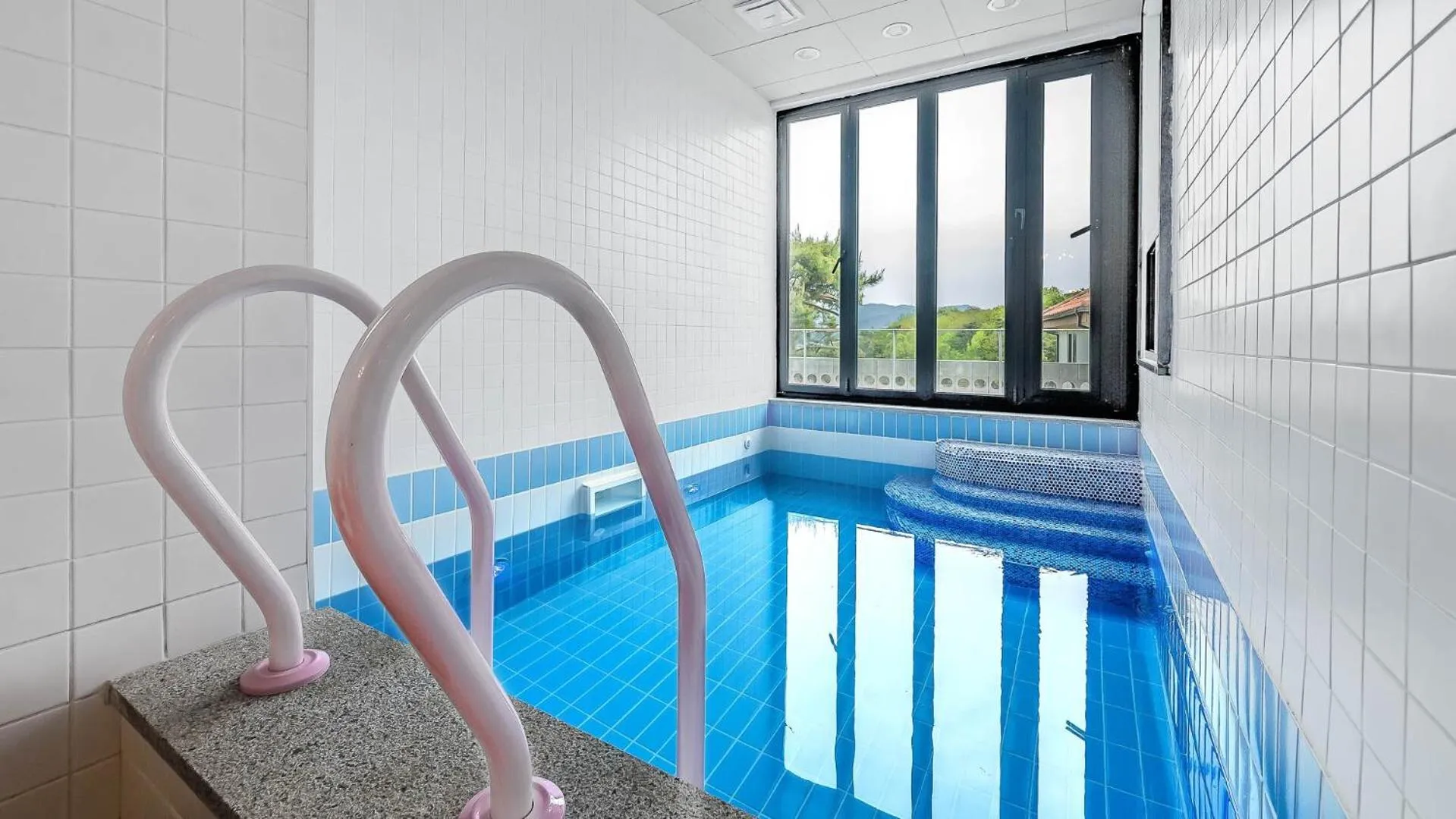 Gyeonju Coo n eye kids poolvilla