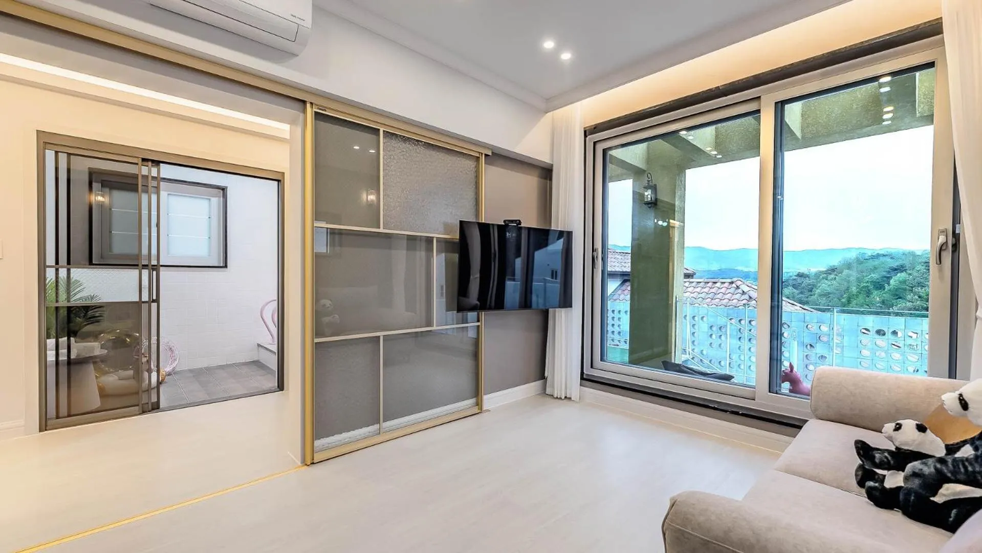 Gyeonju Coo n eye kids poolvilla