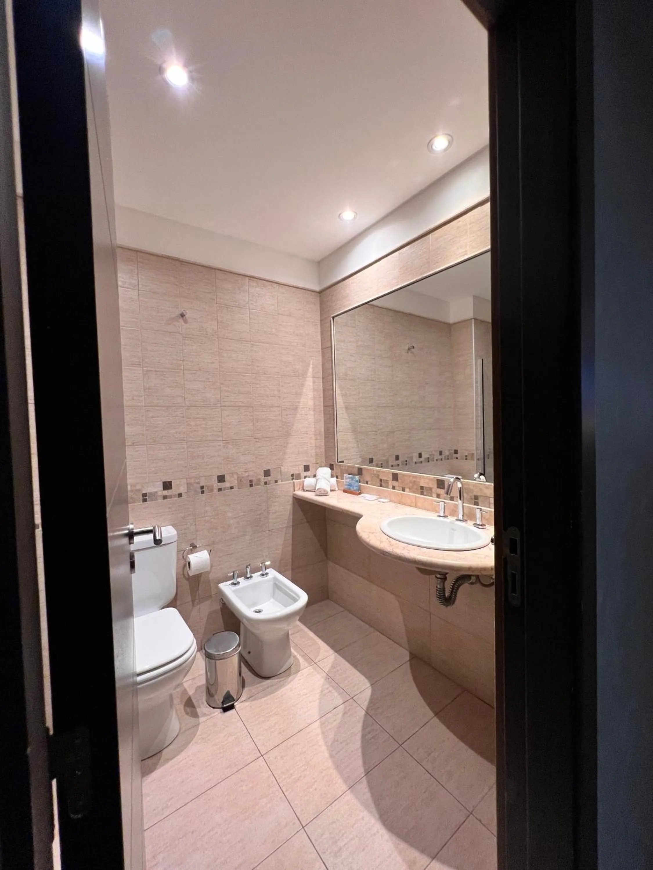 Howard Johnson Hotel & Resort Funes