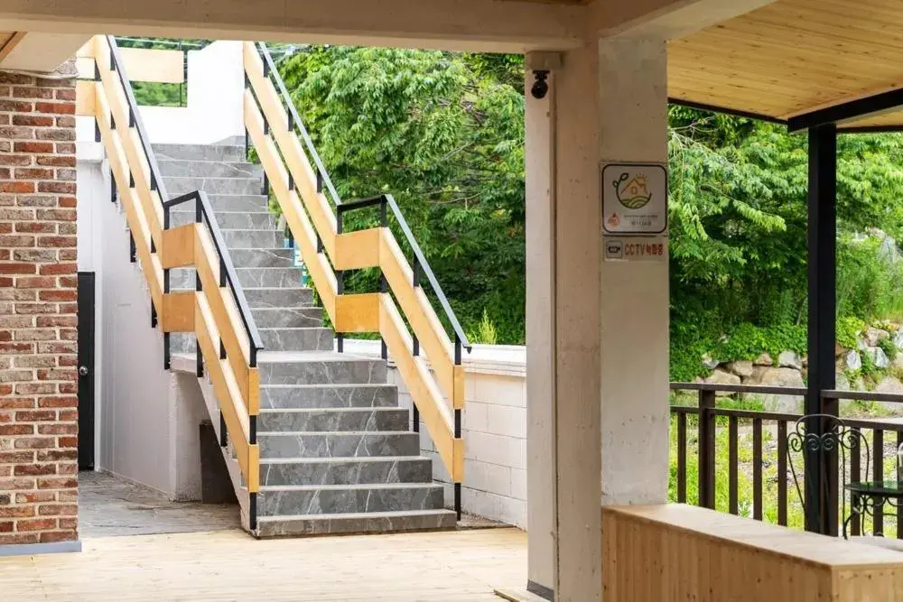 Ganghwa Bridge House Ganghwa Bridge House