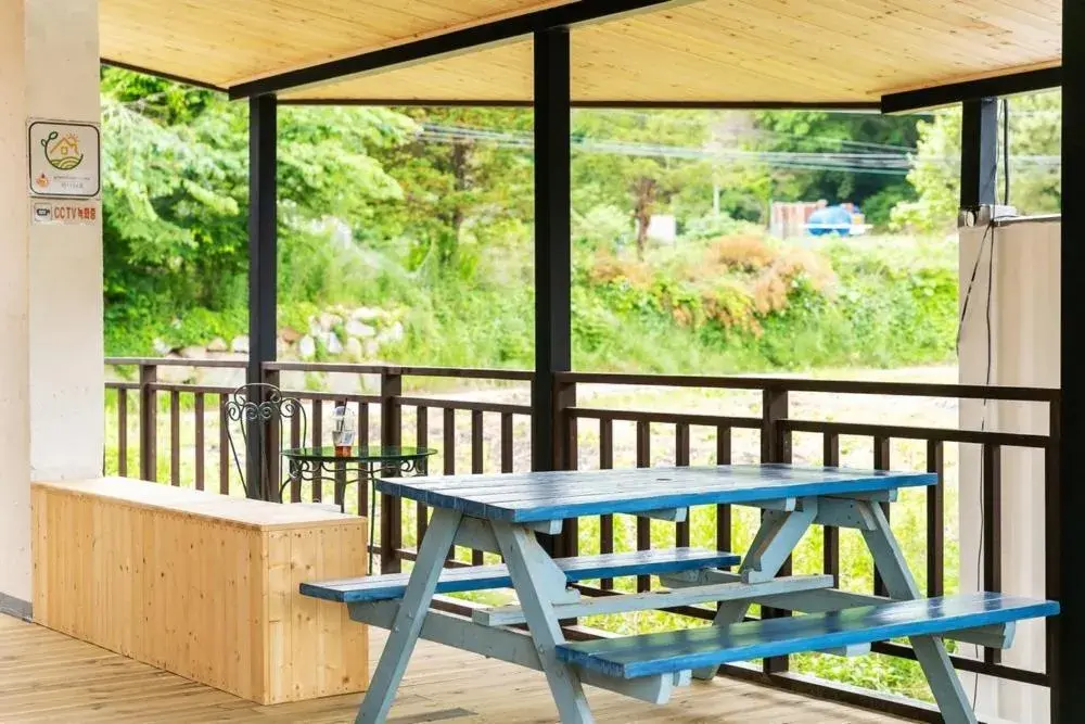 Ganghwa Bridge House Ganghwa Bridge House