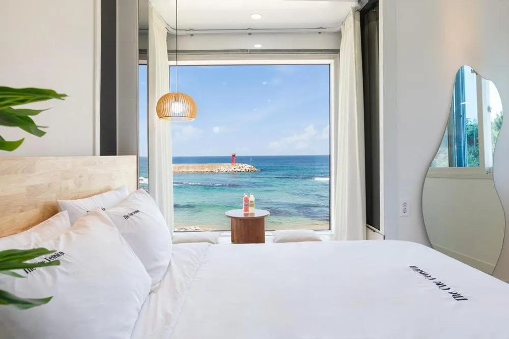 Bed in Gangneung the One and the Classic Pension