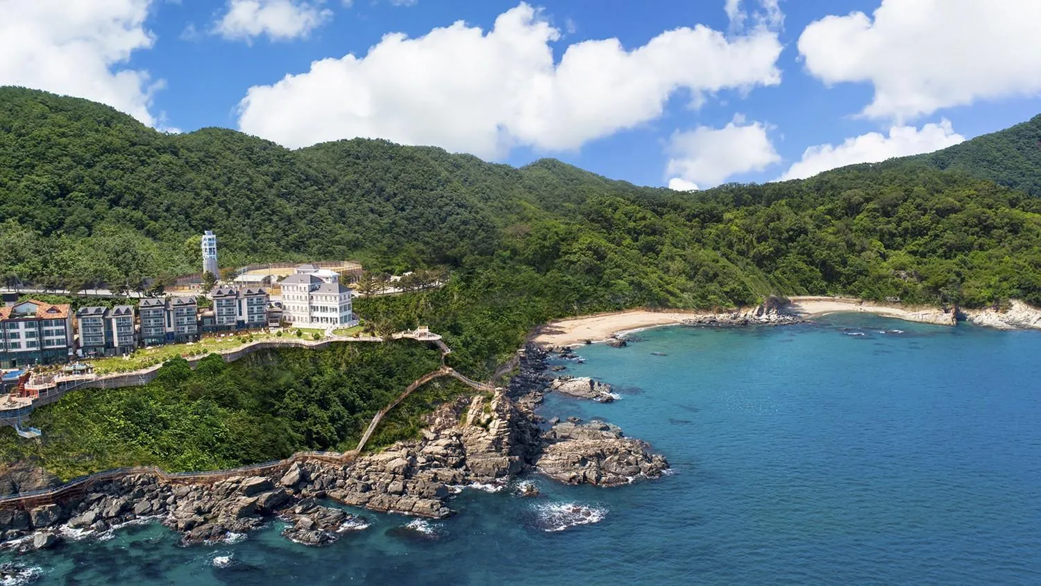 Samcheok white romantic pension