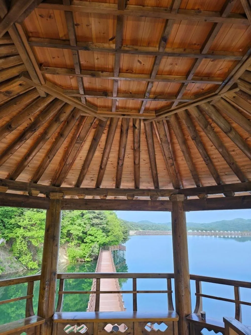 Seonbichon Lake Pension