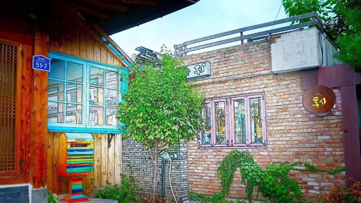 Jeonju Hongsi Hanok Guesthouse