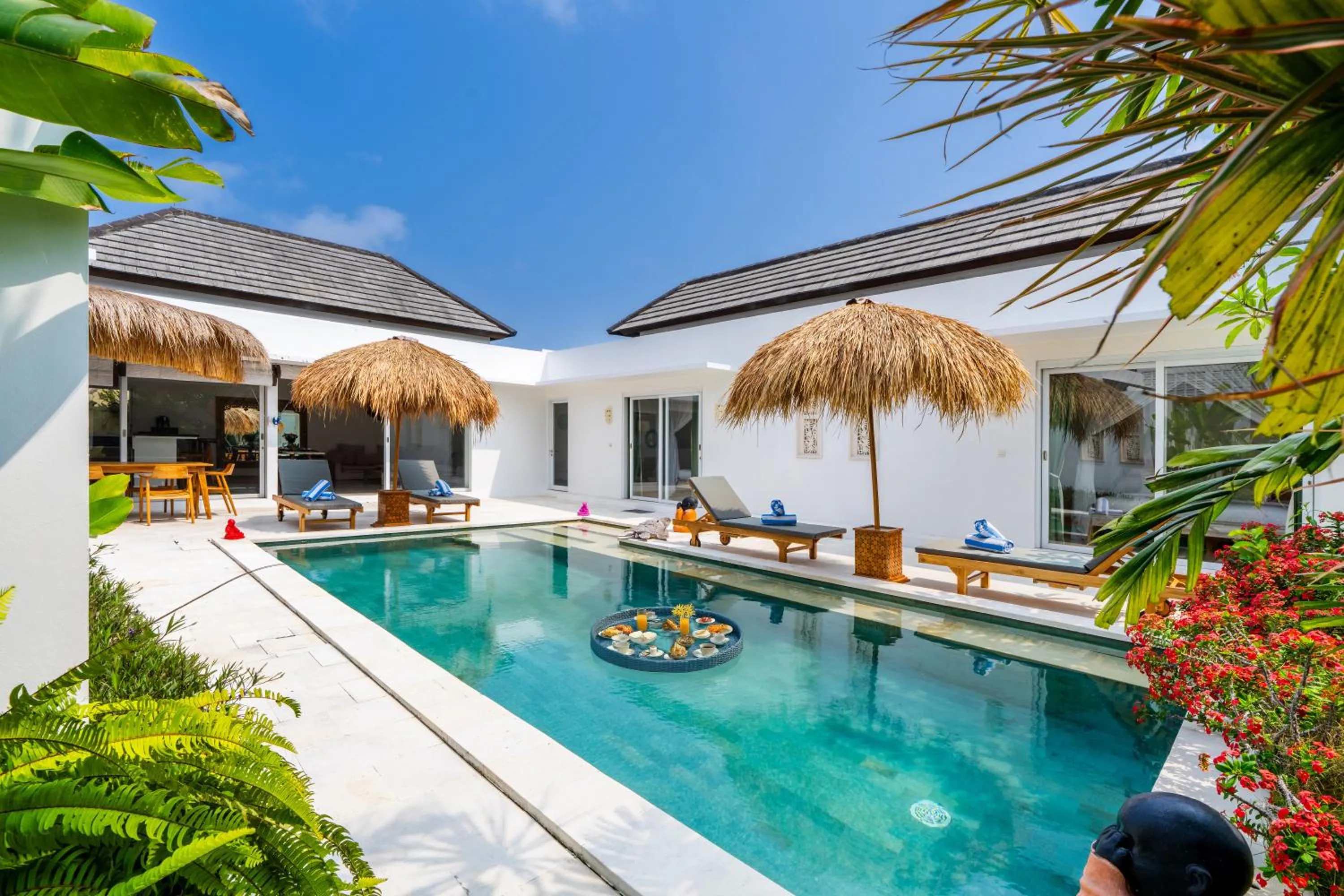 Swimming pool in Villa Anak by Pertama Management