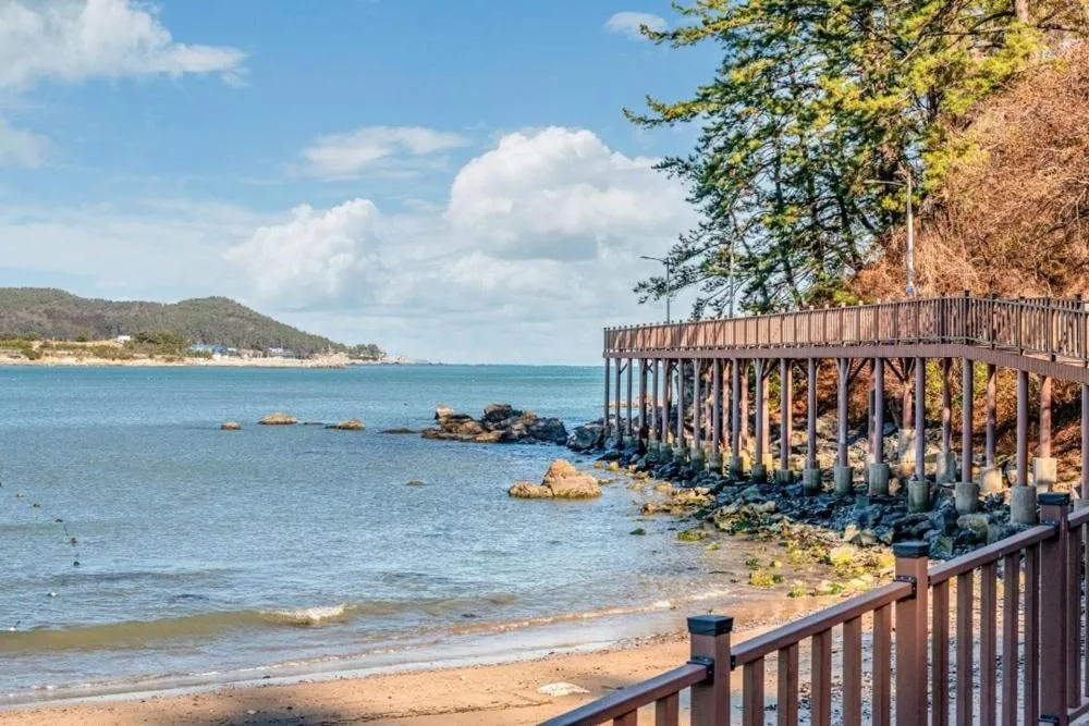 Busan Zio club caravan park