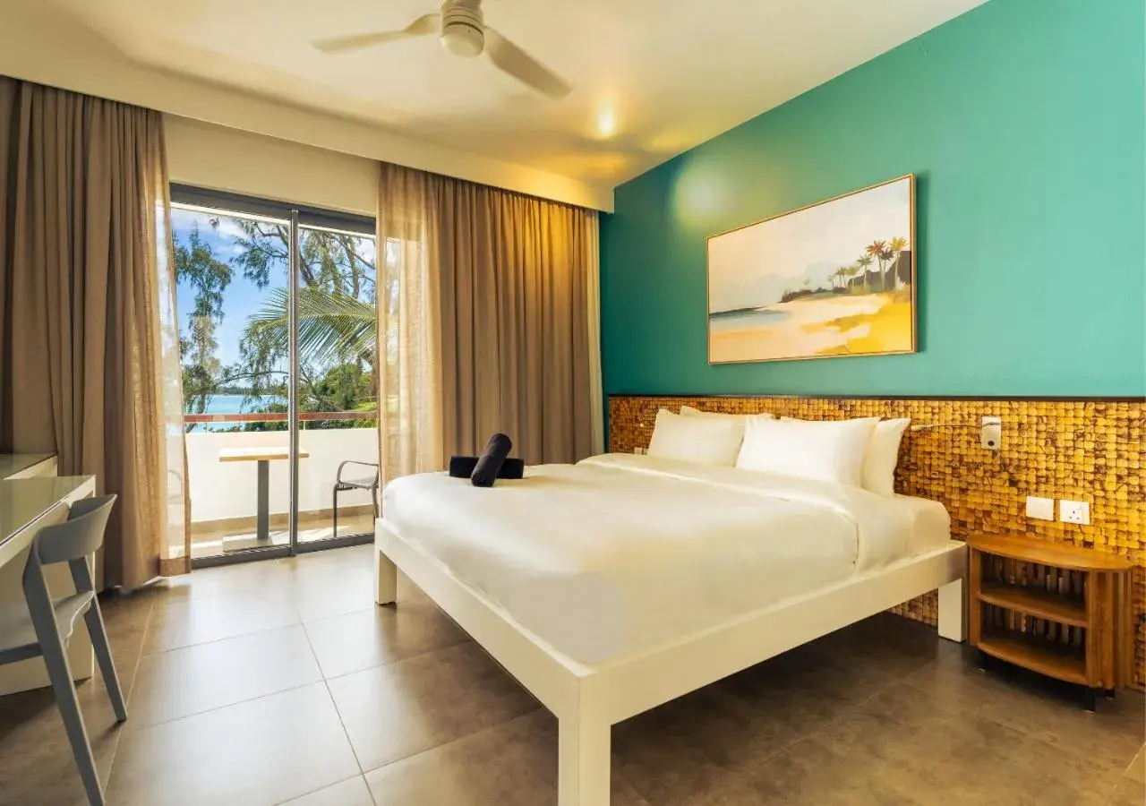 Bedroom, Bed in Mystik Life Style by NEWMARK Bedroom, Bed in Mystik Life Style by NEWMARK