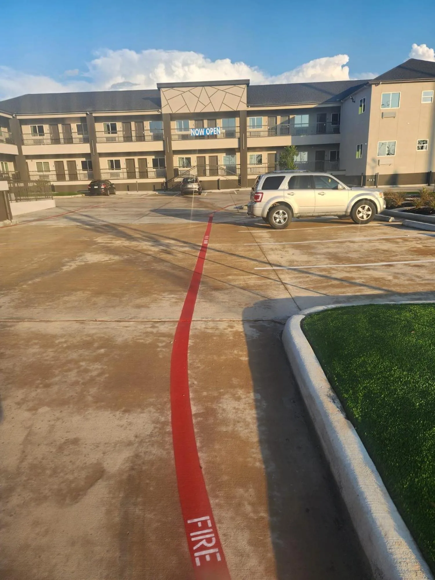 Day in LiV Inn & Suites Houston