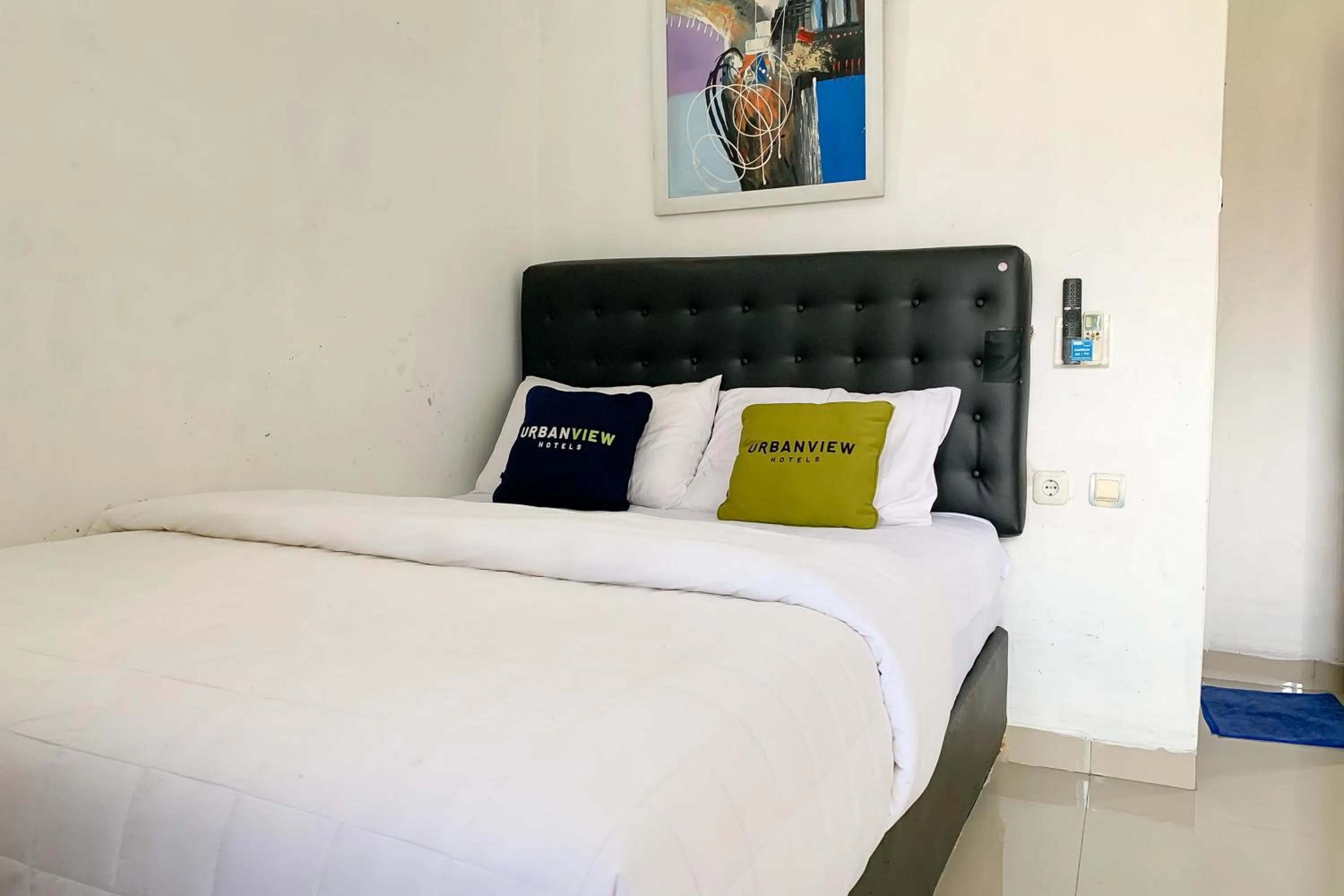 Urbanview Hotel Permata Syariah Garut