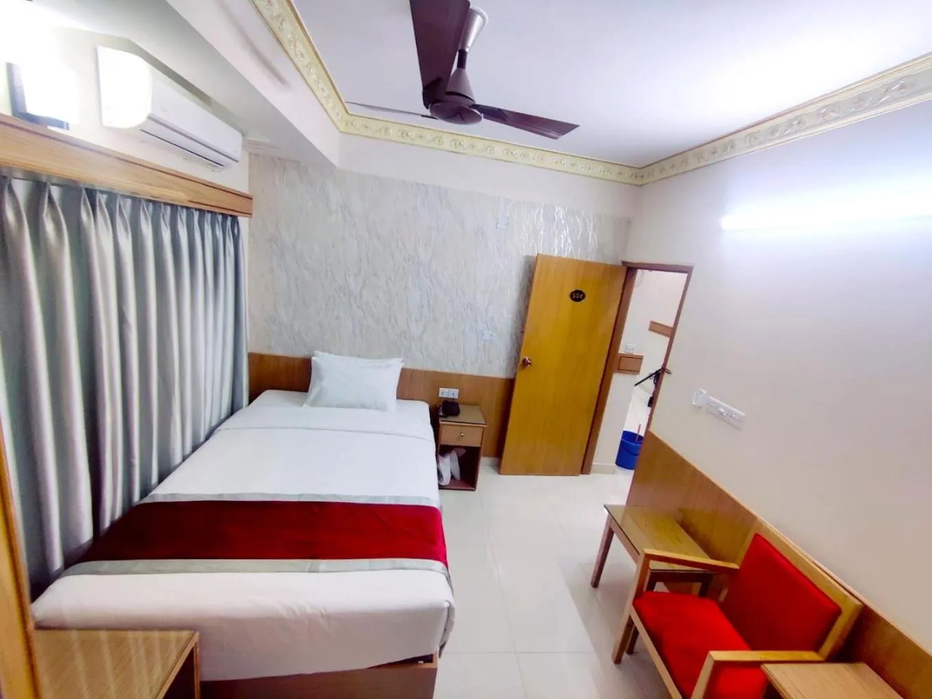 Bed in Hotel Safa Residency - DHAKA