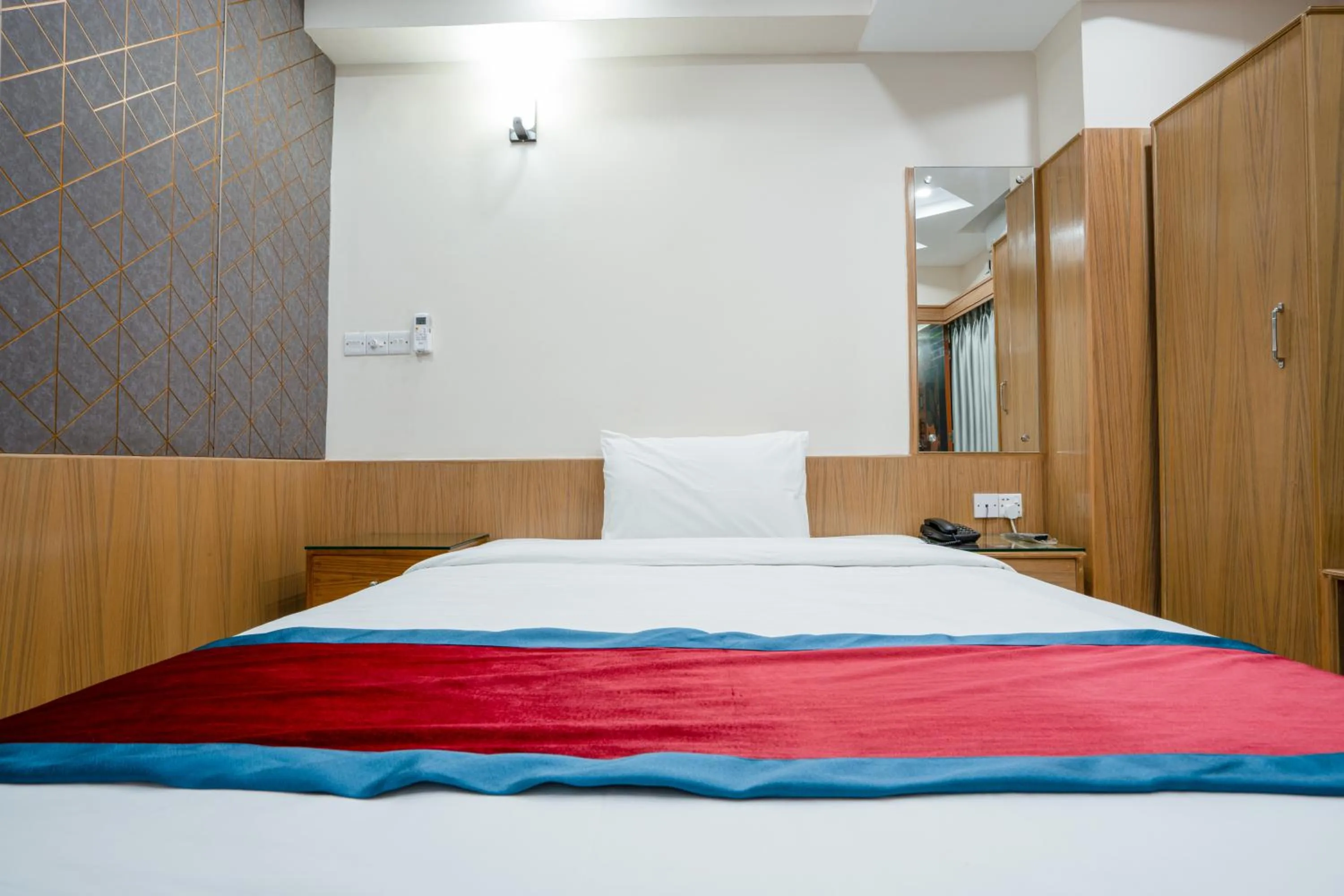 Bed in Hotel Safa Residency - DHAKA