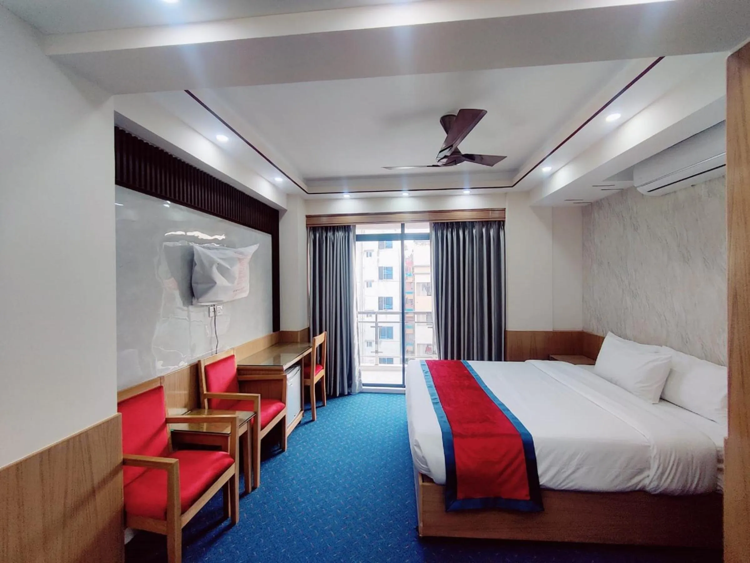TV and multimedia, Bed in Hotel Safa Residency - DHAKA