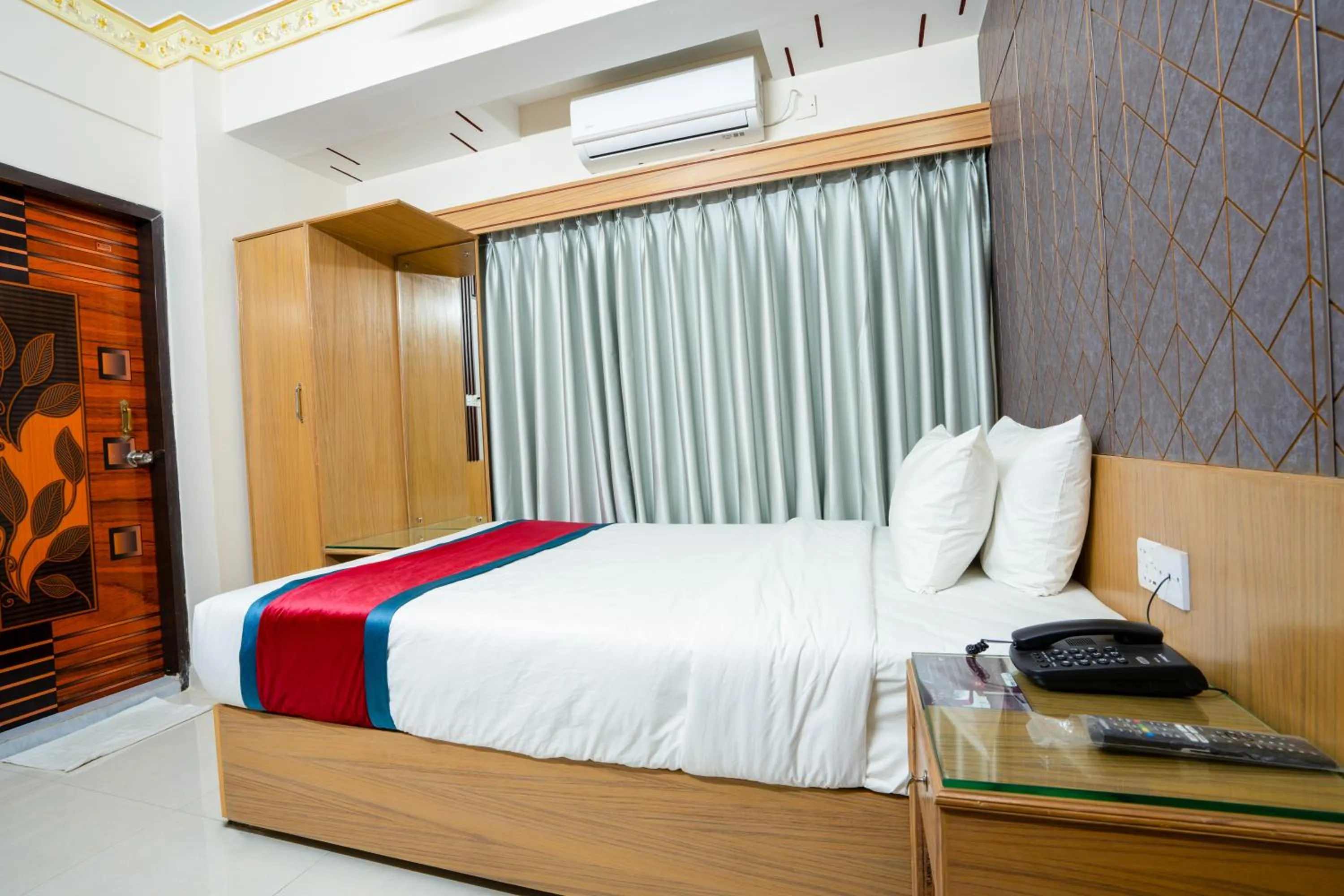 Bed in Hotel Safa Residency - DHAKA