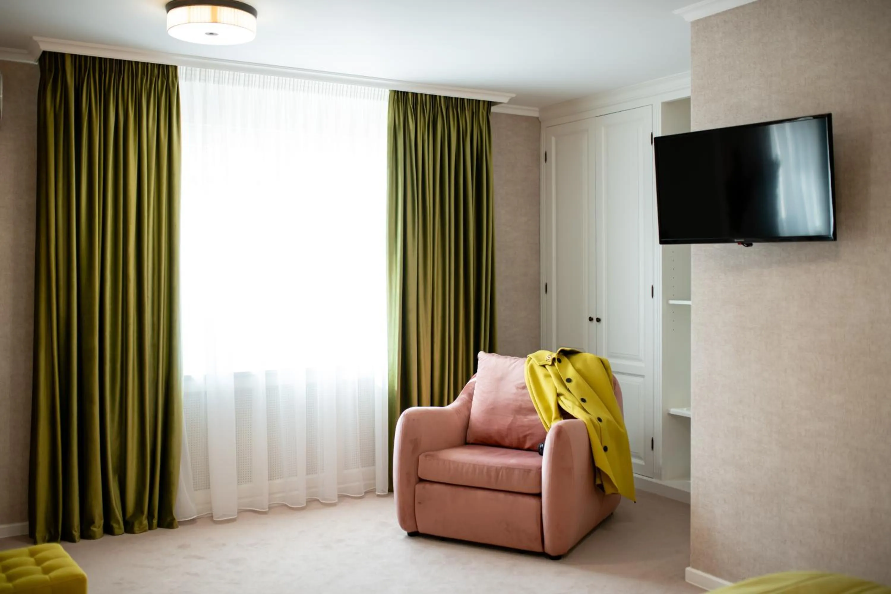 TV and multimedia in Olivia 9teen Hotel Boutique