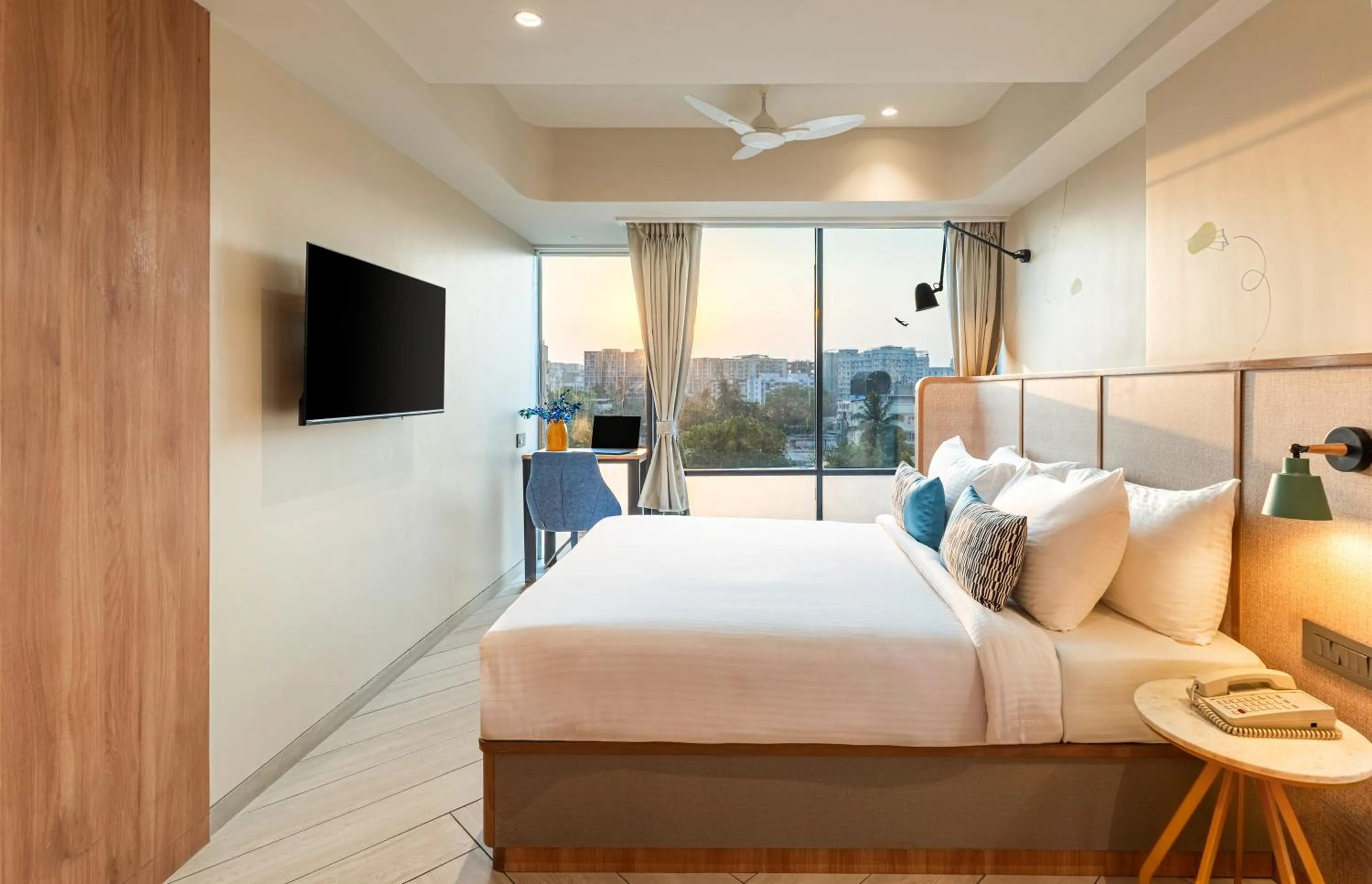 Bed in Indie Stays Mumbai International Airport