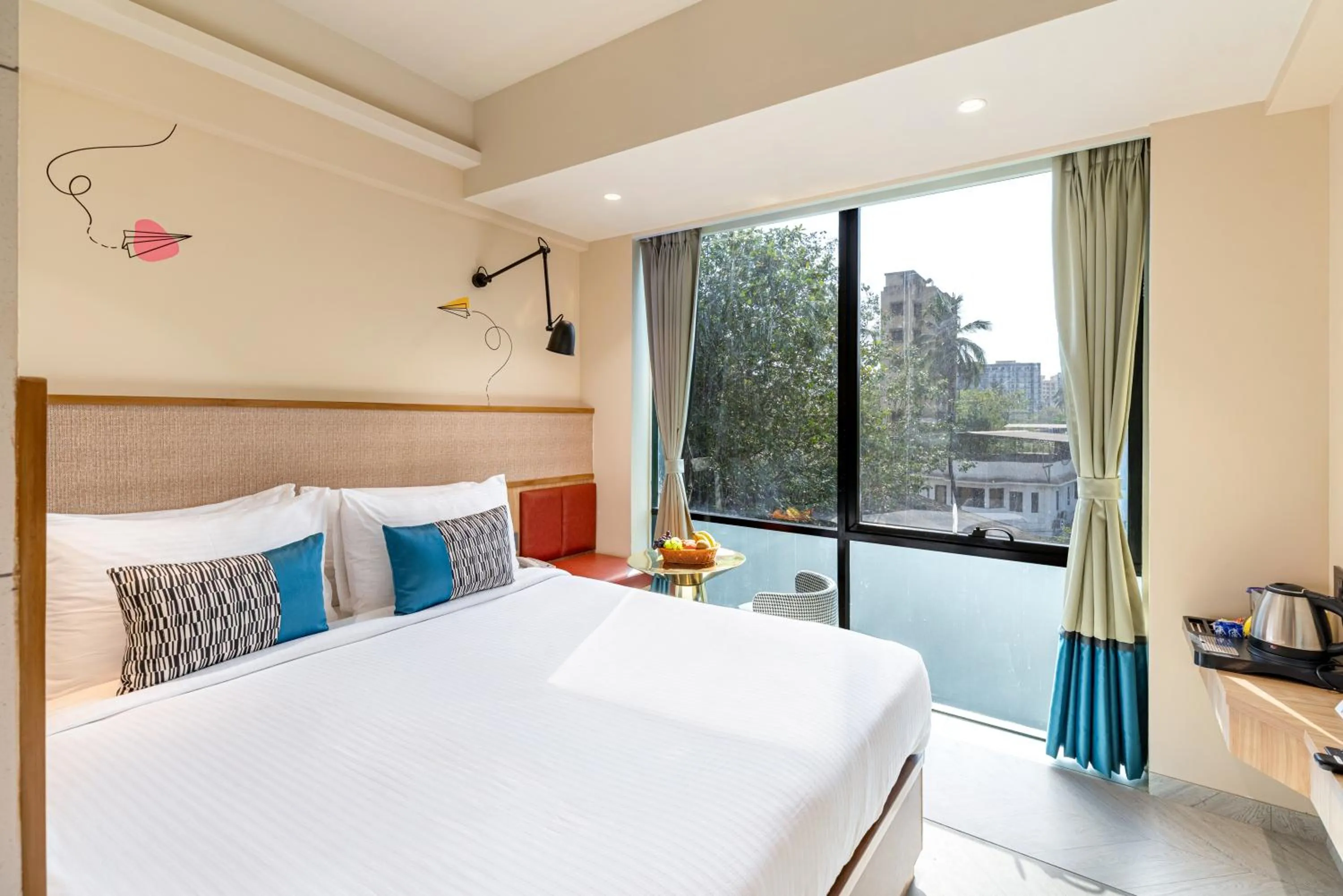 Bed in Indie Stays Mumbai International Airport