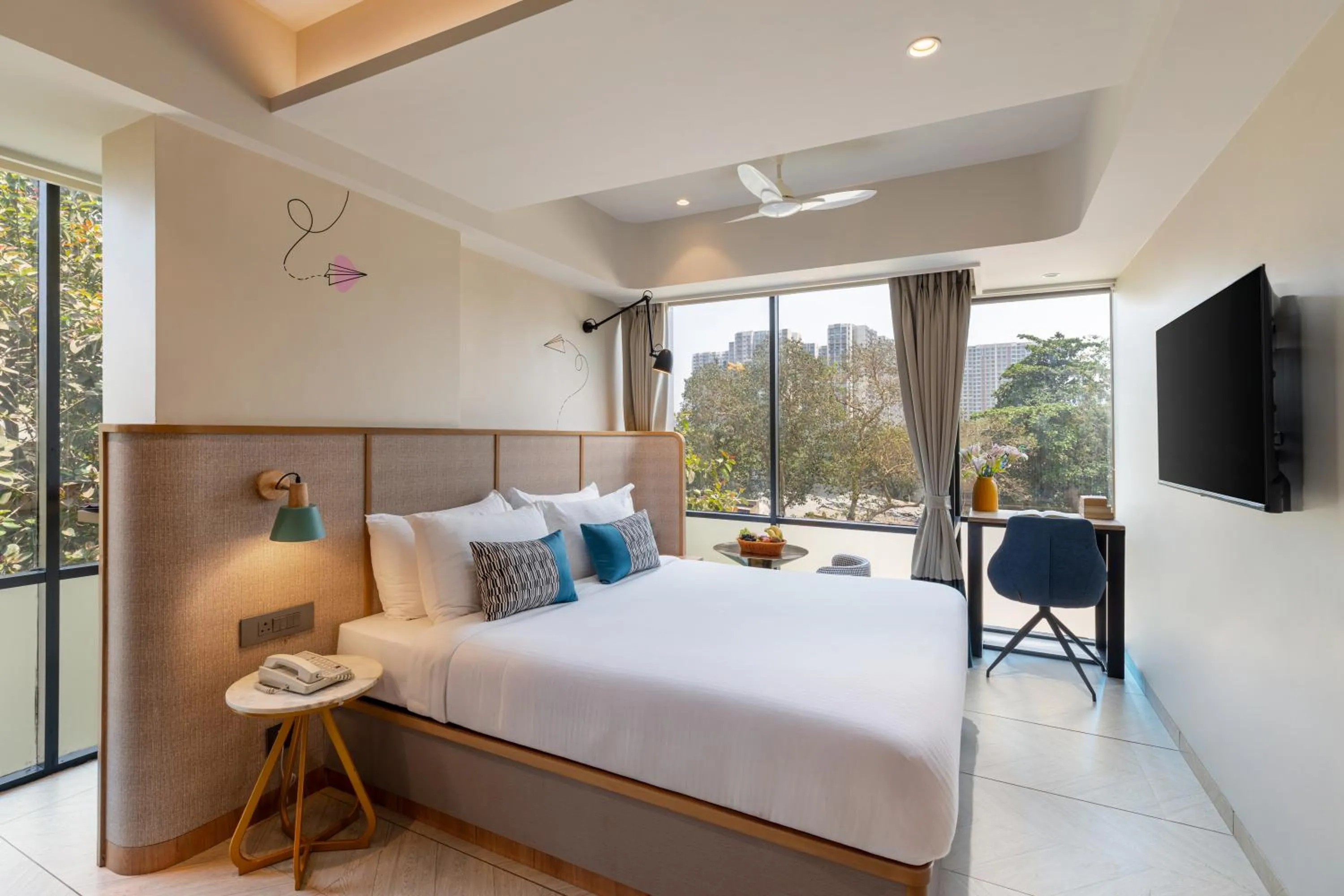 Bed in Indie Stays Mumbai International Airport