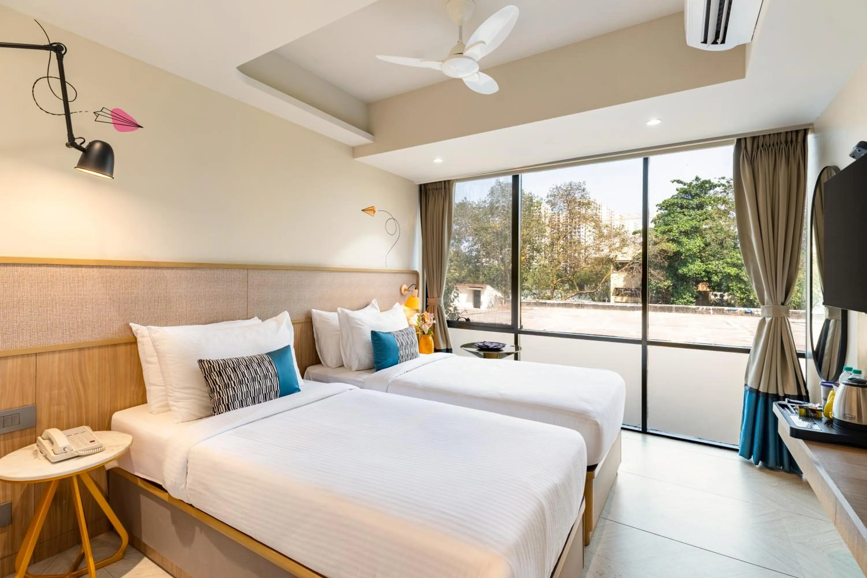 Bed in Indie Stays Mumbai International Airport