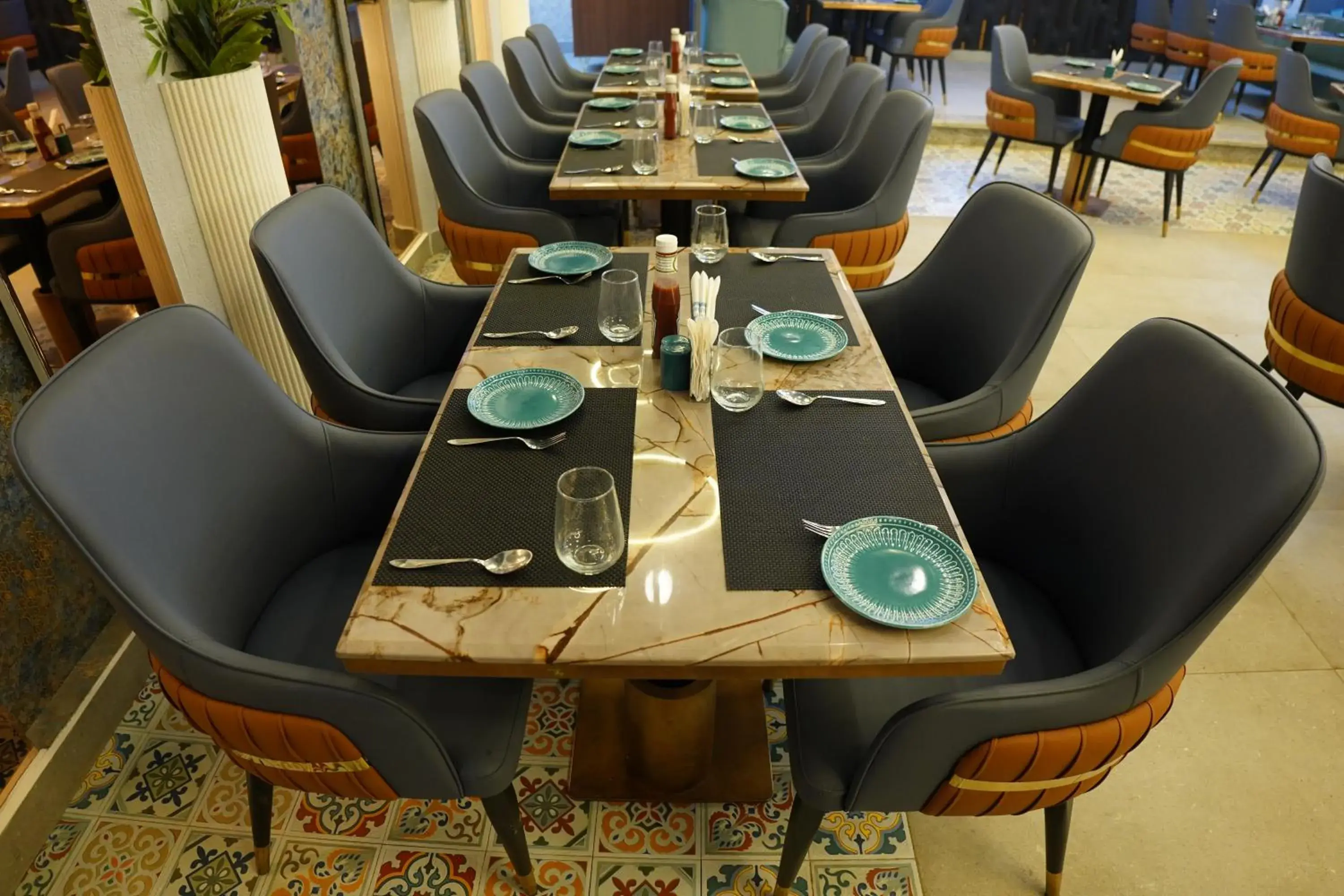 Restaurant/places to eat in The Pearl Petal Restaurant/places to eat in The Pearl Petal