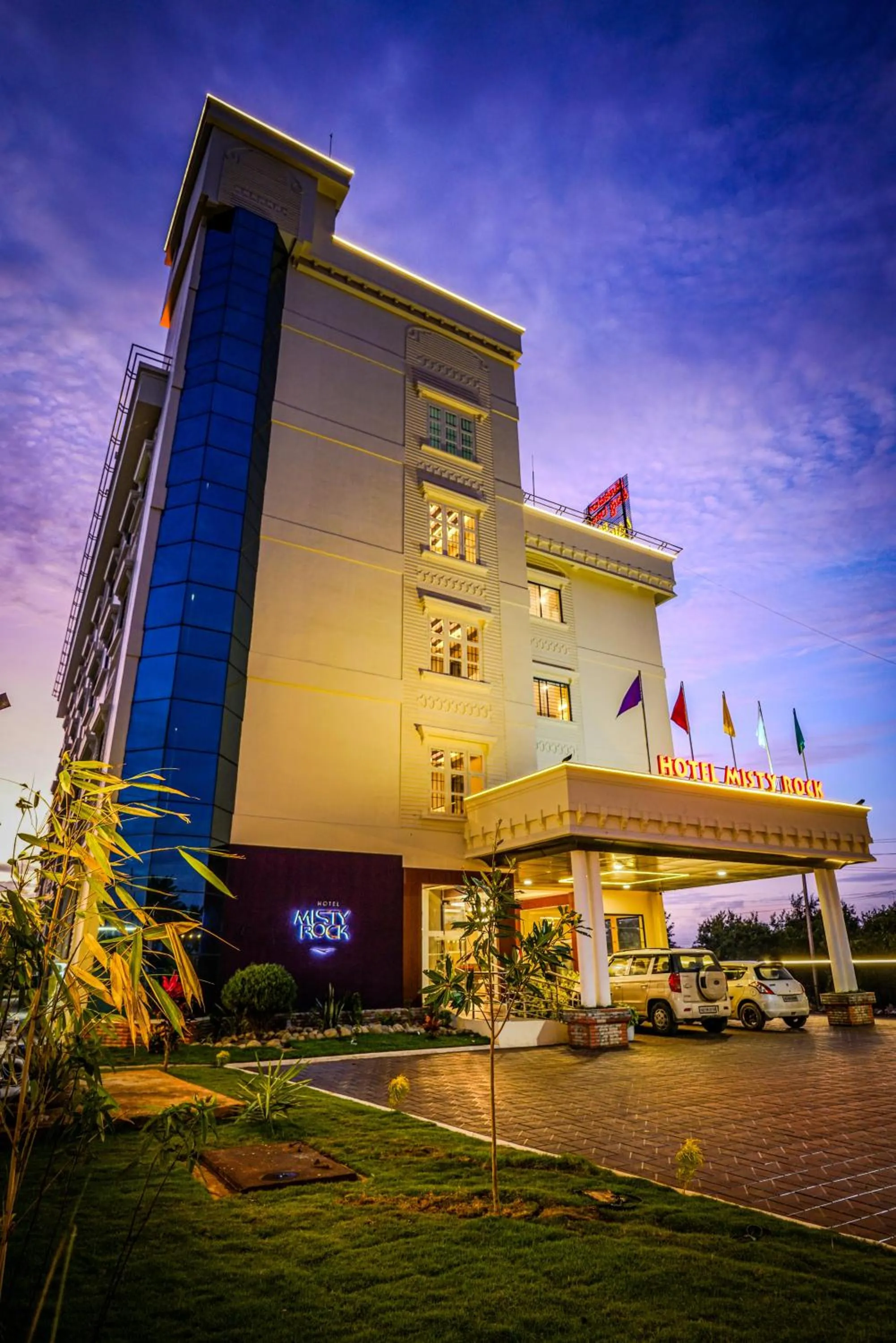 Property building in Misty Rock Hotels