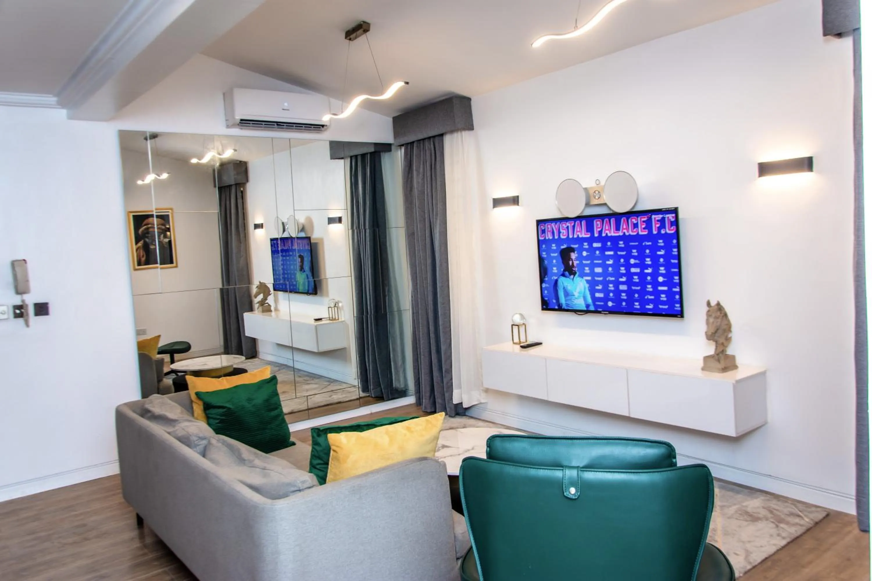TV and multimedia in George Residence Lekki
