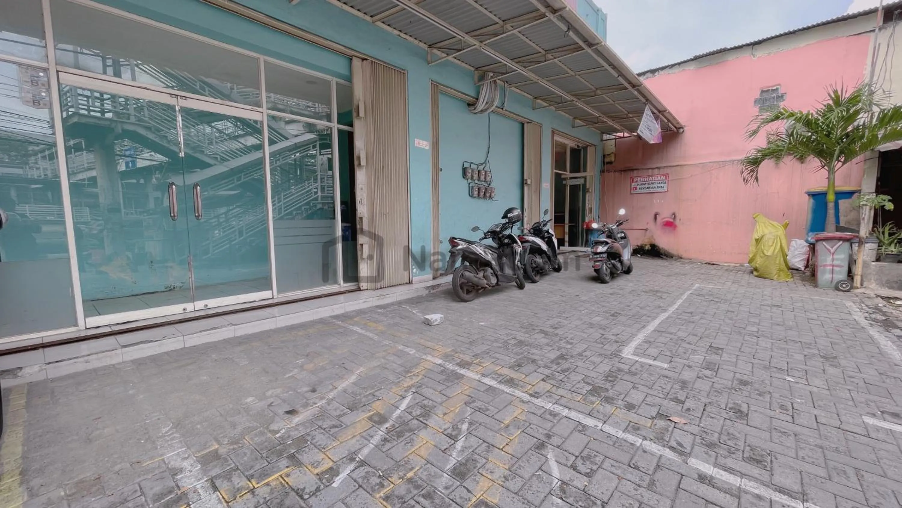 Day in Cempaka Residence By NamRoom