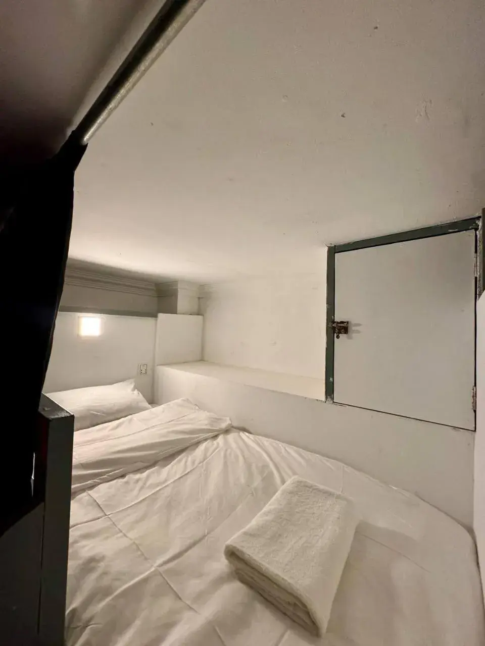 Bed in Babybong Koh Rong Bed in Babybong Koh Rong