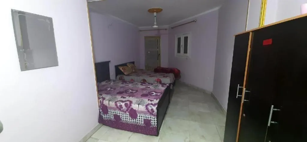 Bed in Pyramids View