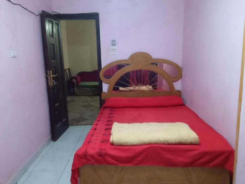 Bed in Pyramids View