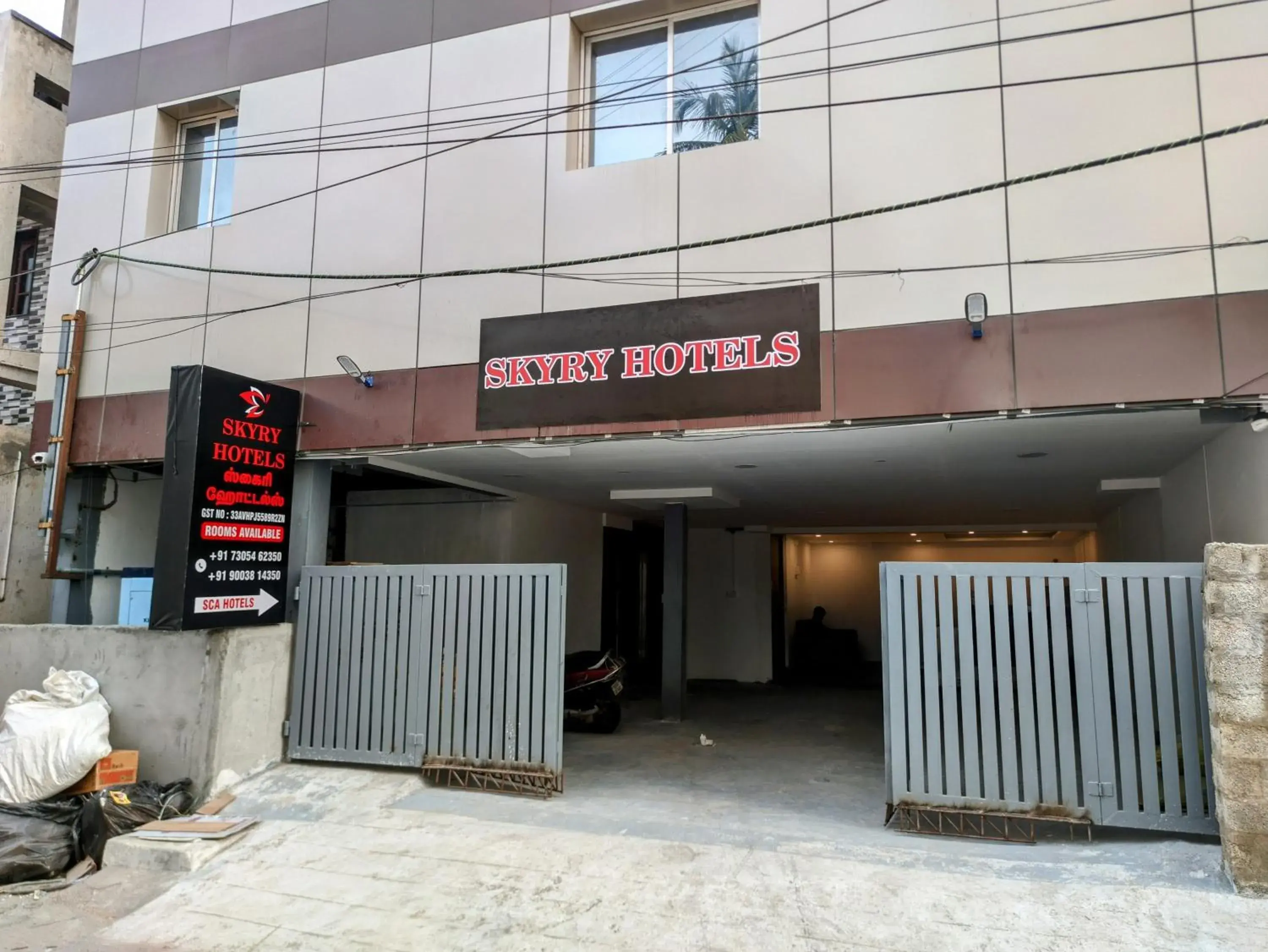 Property building in Skyry Hotels Singanallur Property building in Skyry Hotels Singanallur