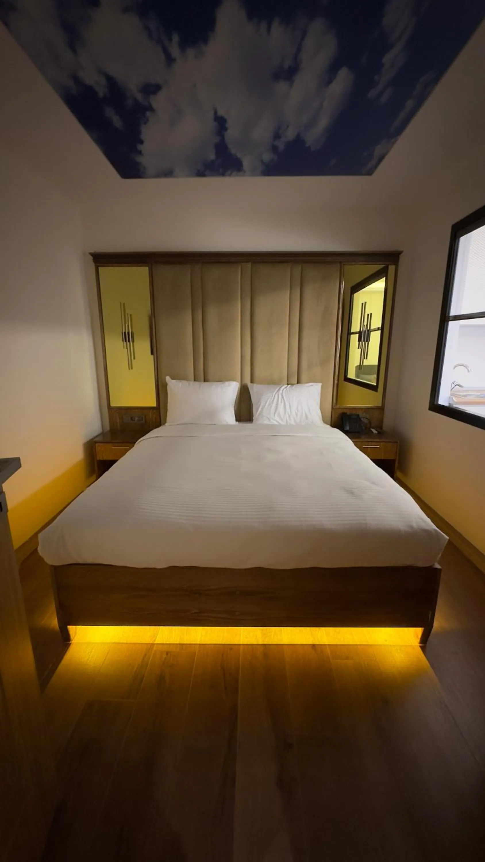 Bed in Lokka Hotel Ortakoy
