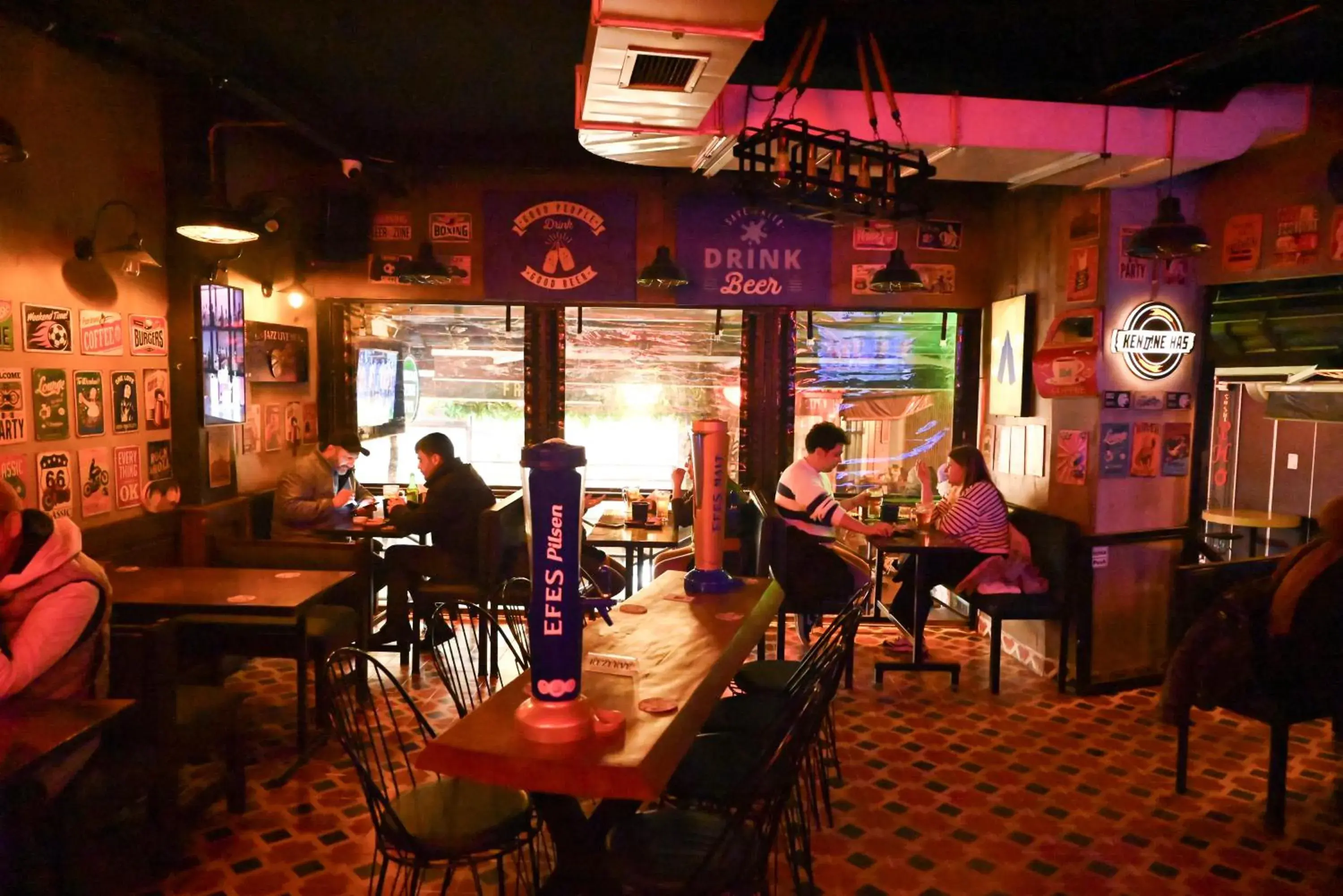 Restaurant/places to eat in Lokka Hotel Ortakoy Restaurant/places to eat in Lokka Hotel Ortakoy