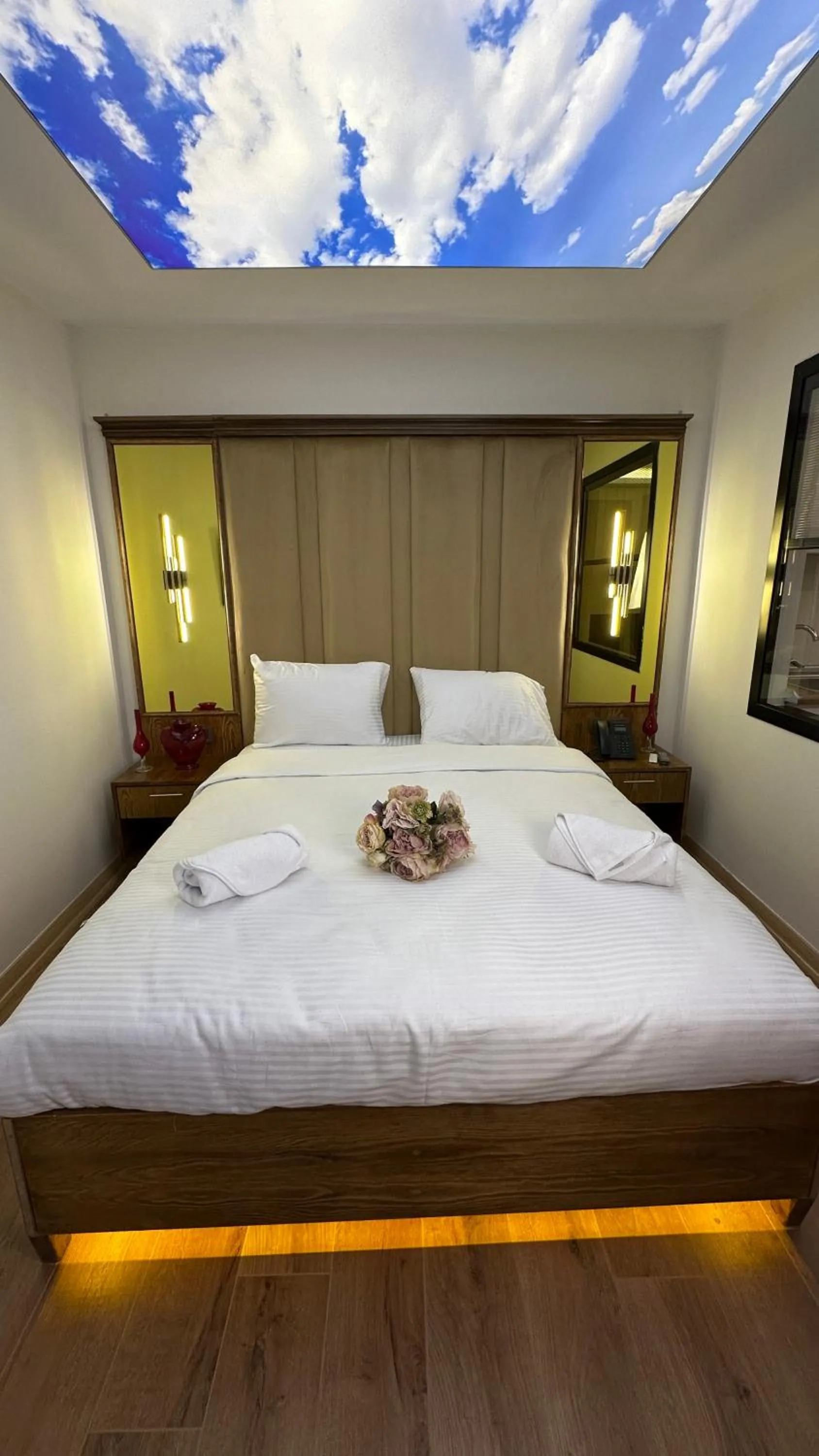 Bed in Lokka Hotel Ortakoy