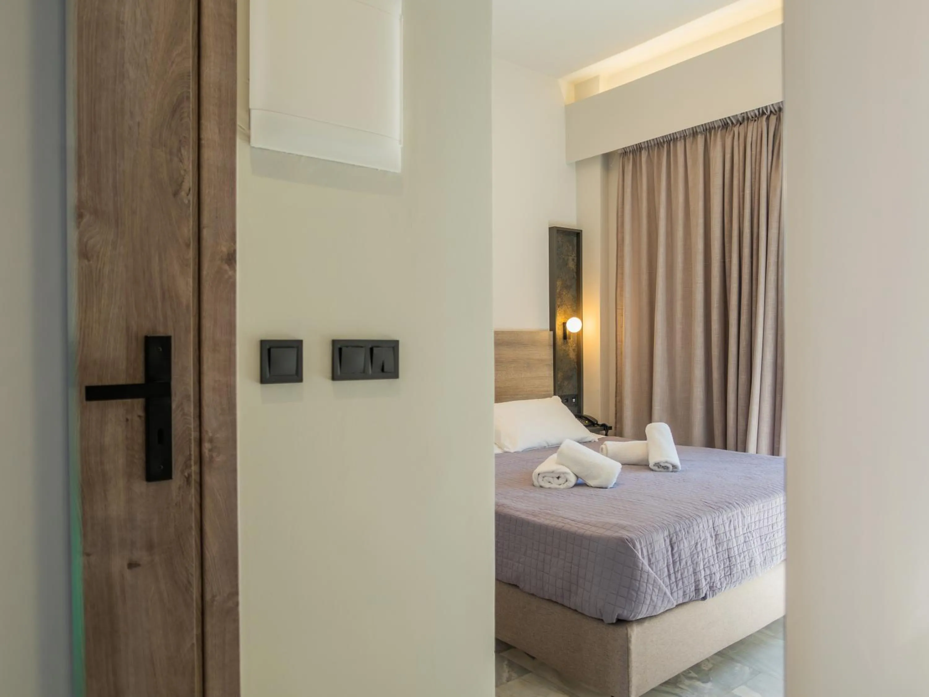 Double Room in Finikounda Hotel