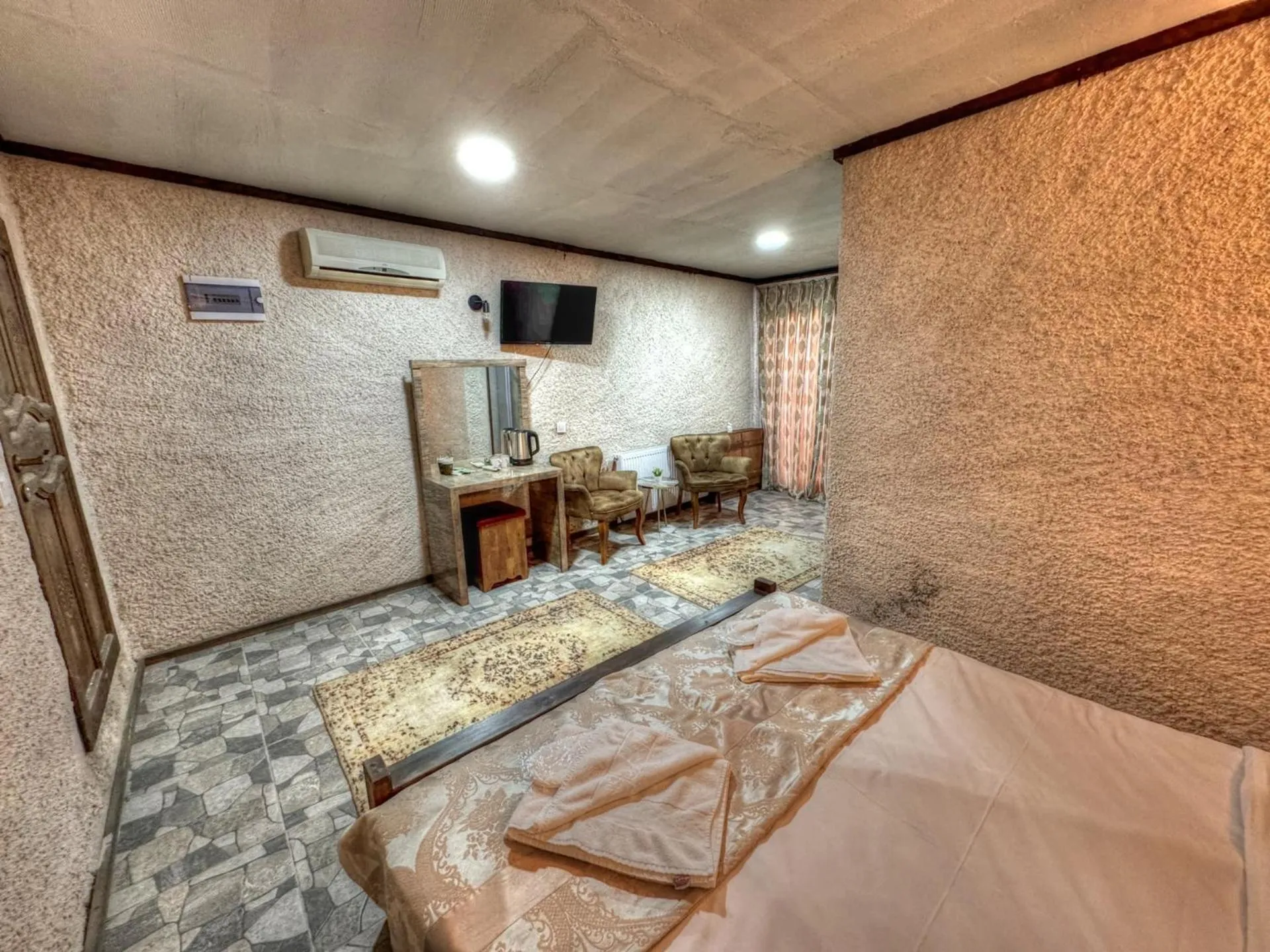 Bed in Panda Stone House