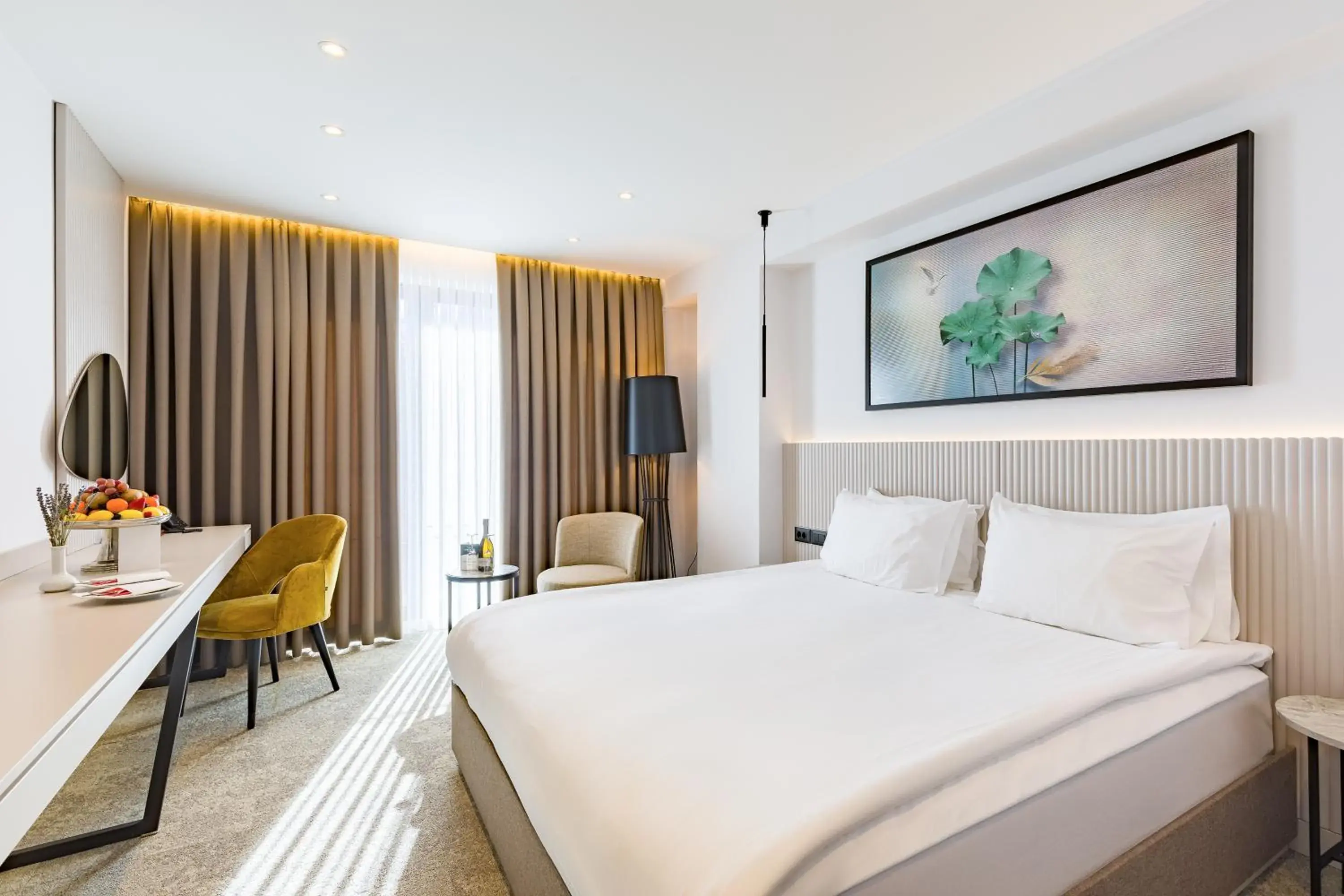 Photo of the whole room, Bed in Regnum Banya Thermal Hotel Photo of the whole room, Bed in Regnum Banya Thermal Hotel