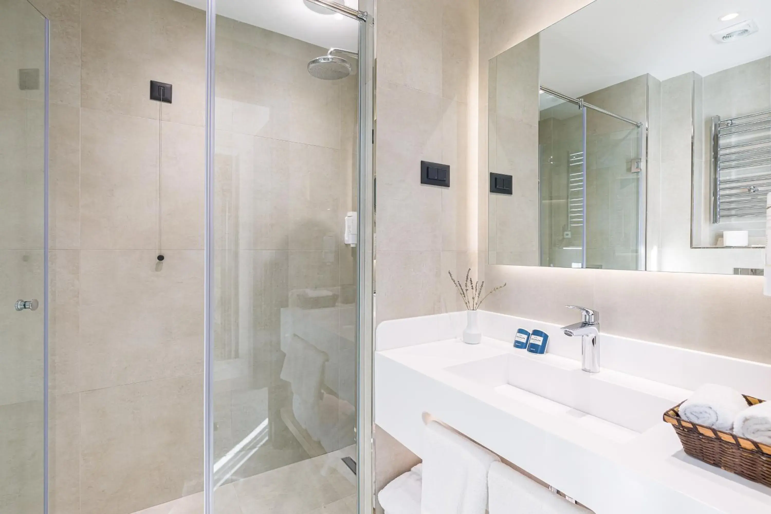 Bathroom in Regnum Banya Thermal Hotel Bathroom in Regnum Banya Thermal Hotel