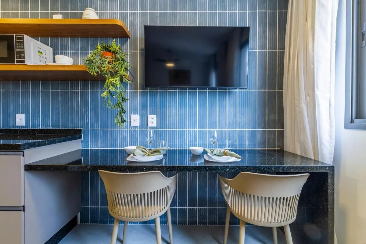 FL710 | Studio Azul - Metrô Faria Lima com piscina