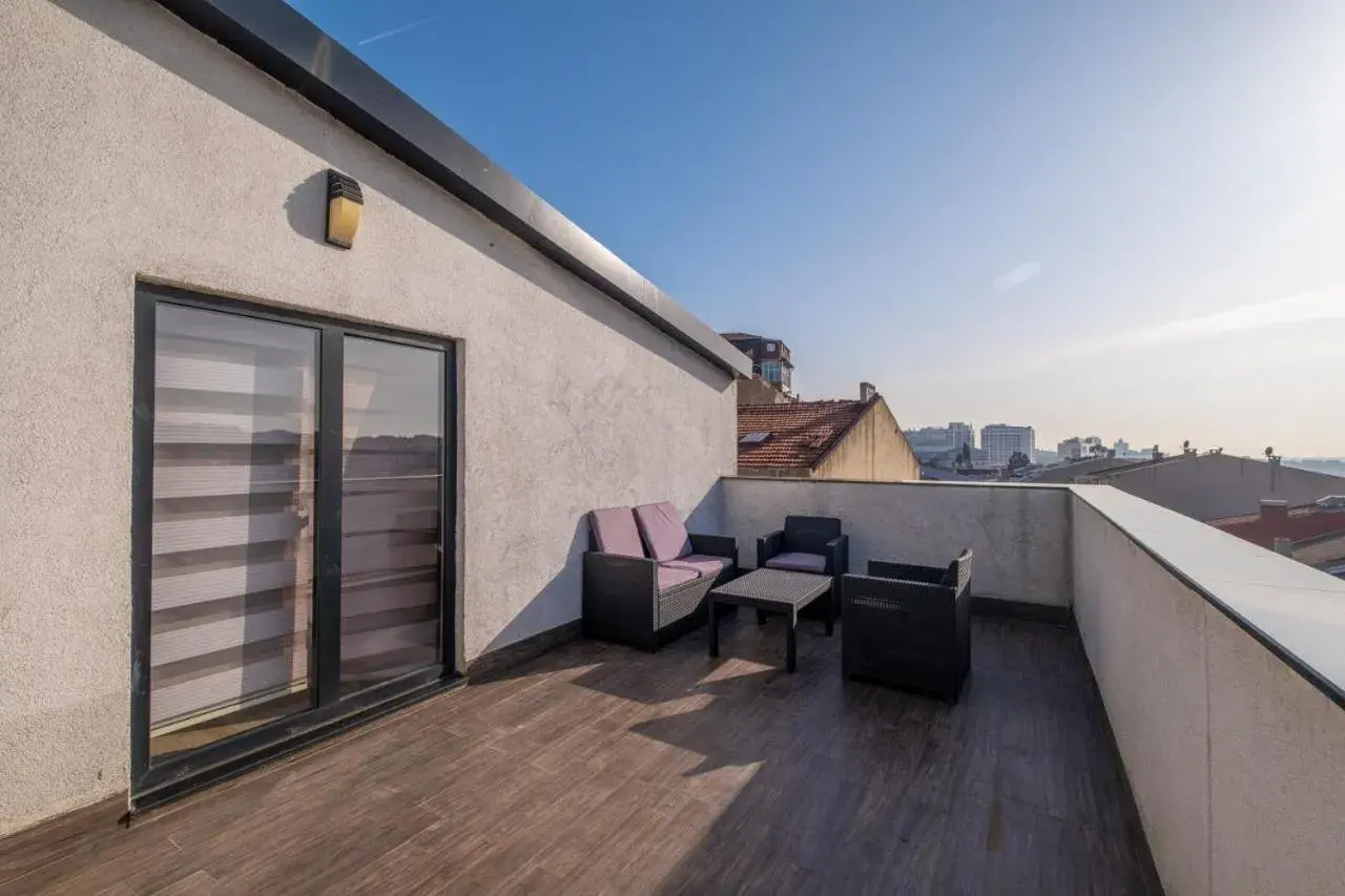 View (from property/room) in Park by Clover Nişantaşı Harbiye Şişli View (from property/room) in Park by Clover Nişantaşı Harbiye Şişli