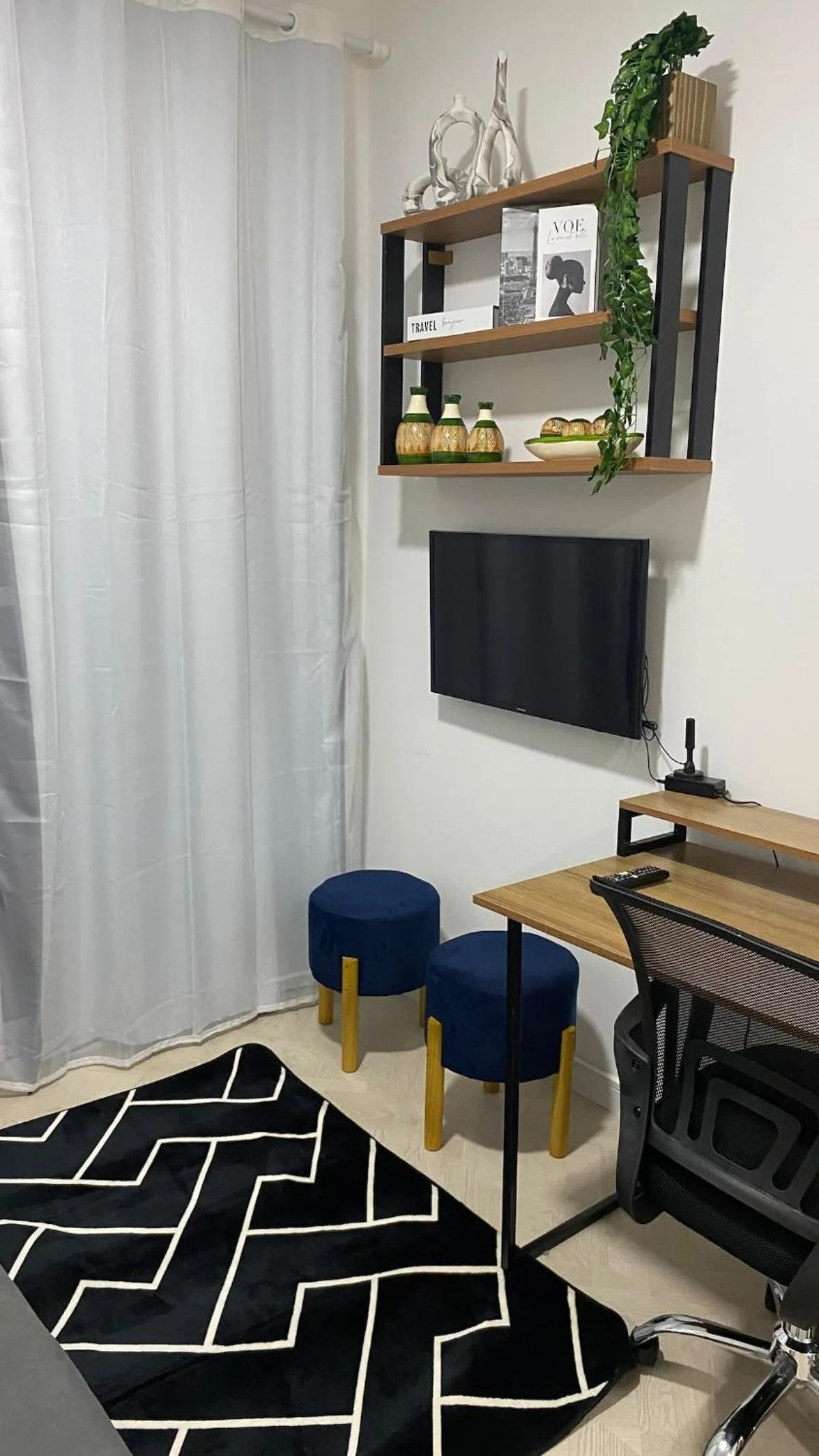 SM1106 - Lindo, Novo e Super Bem Localizado