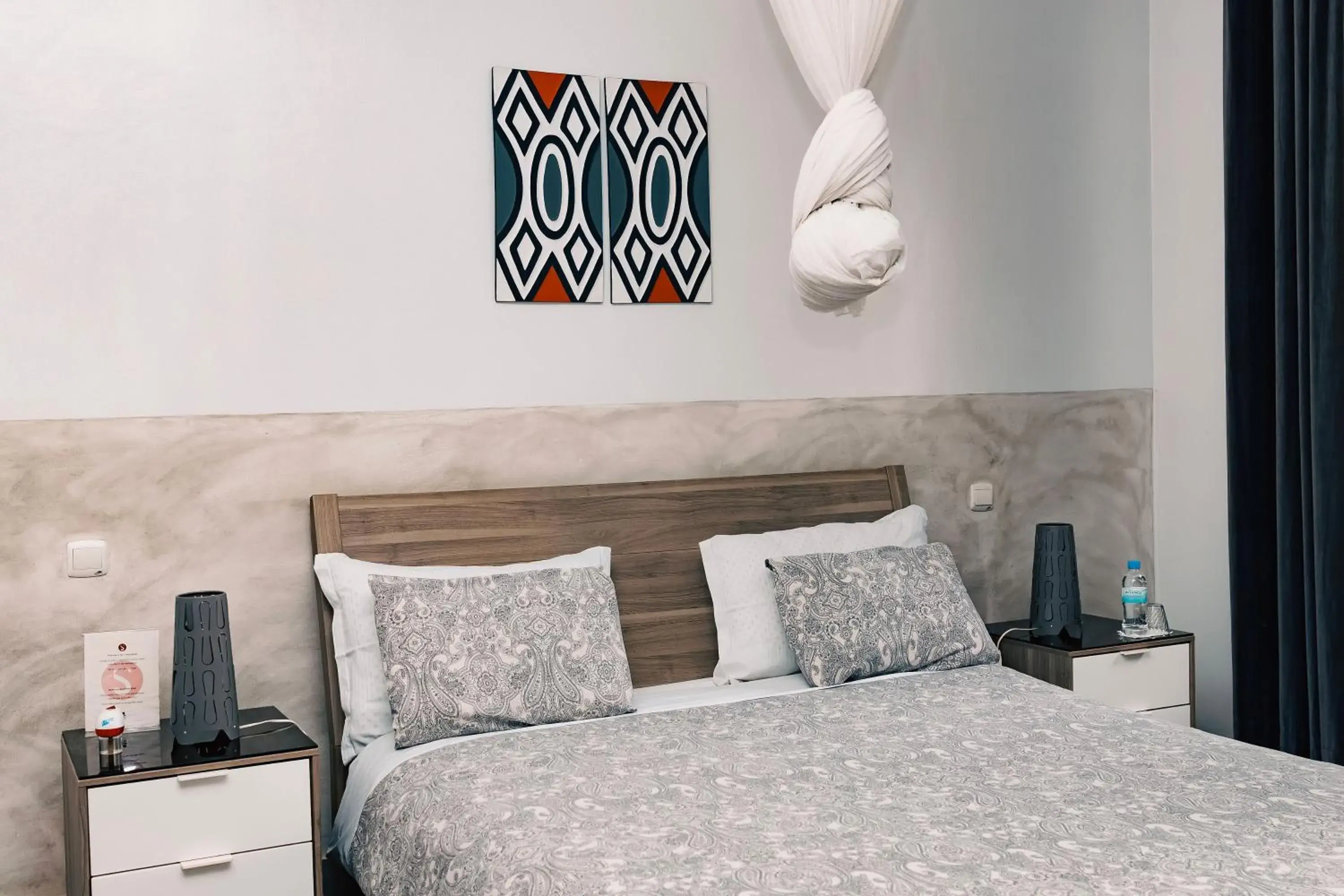 Bed in 5 Swiss Hotel Bed in 5 Swiss Hotel