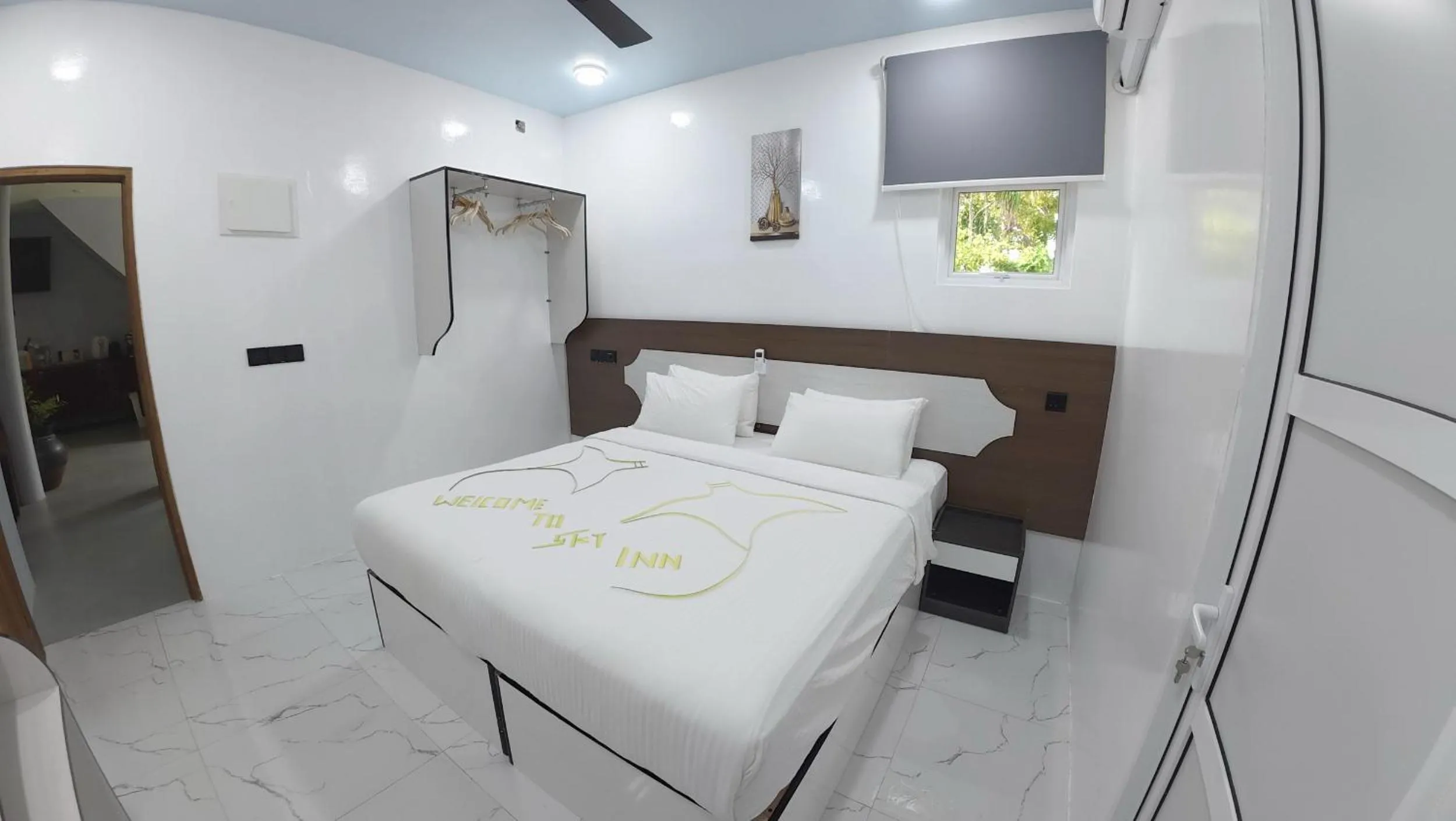 Bed in Skyinn omadhoo