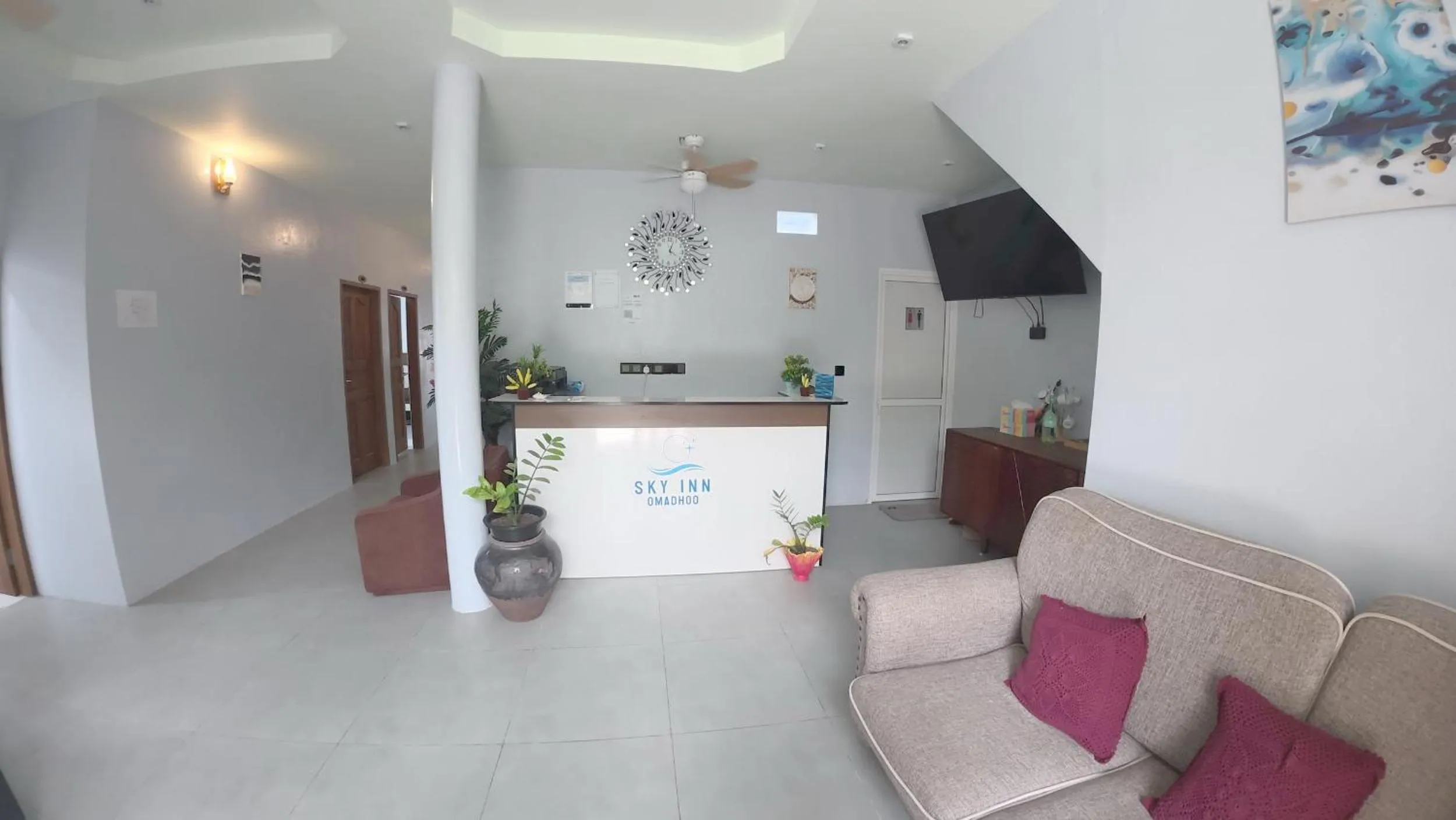 TV and multimedia in Skyinn omadhoo
