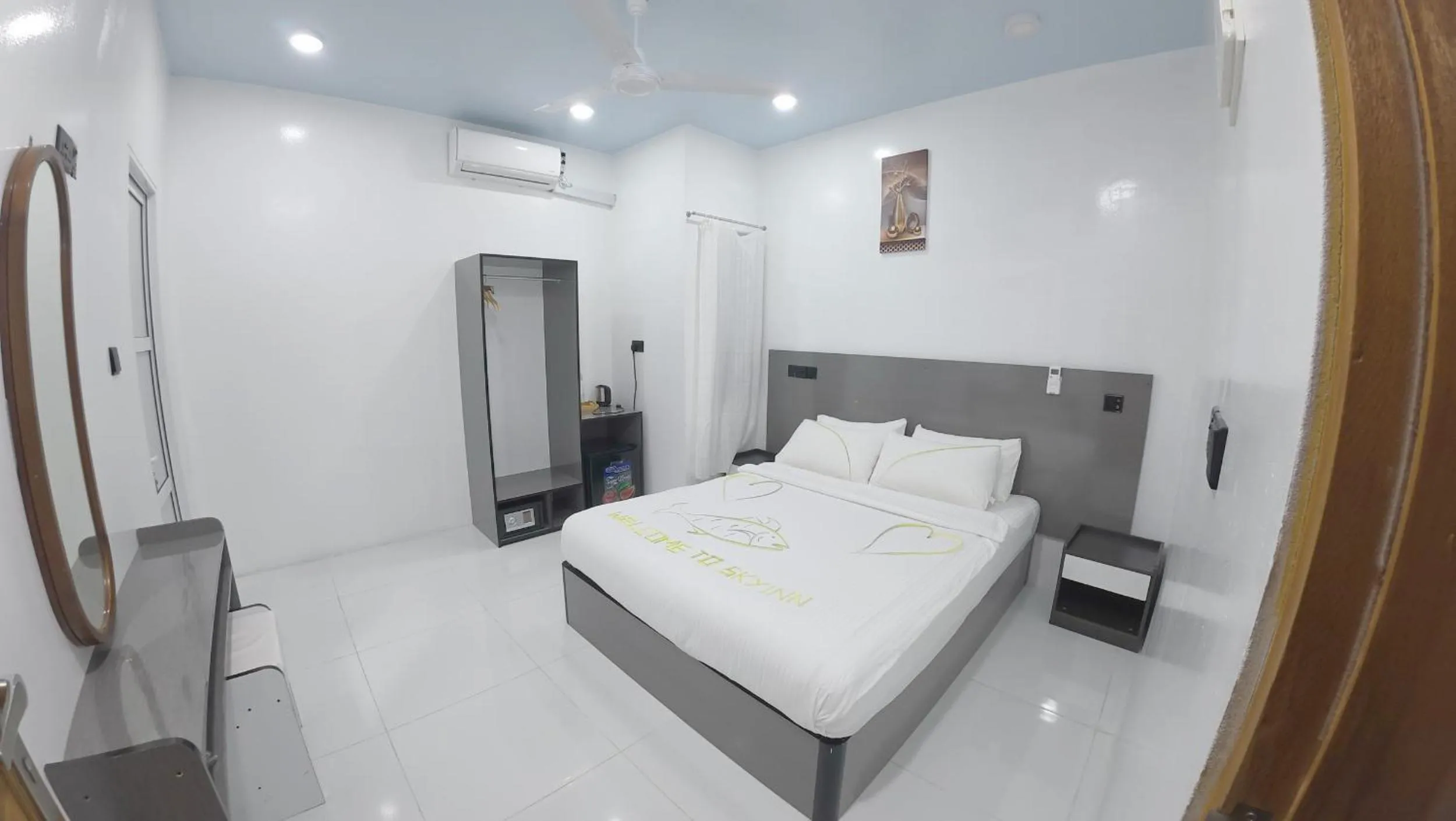 Bed in Skyinn omadhoo