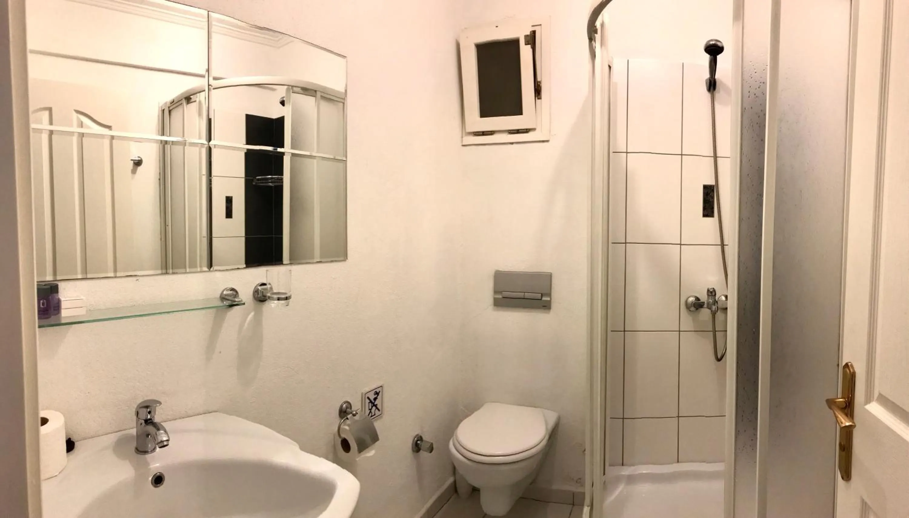 Bathroom in Su Hotel - Bodrum